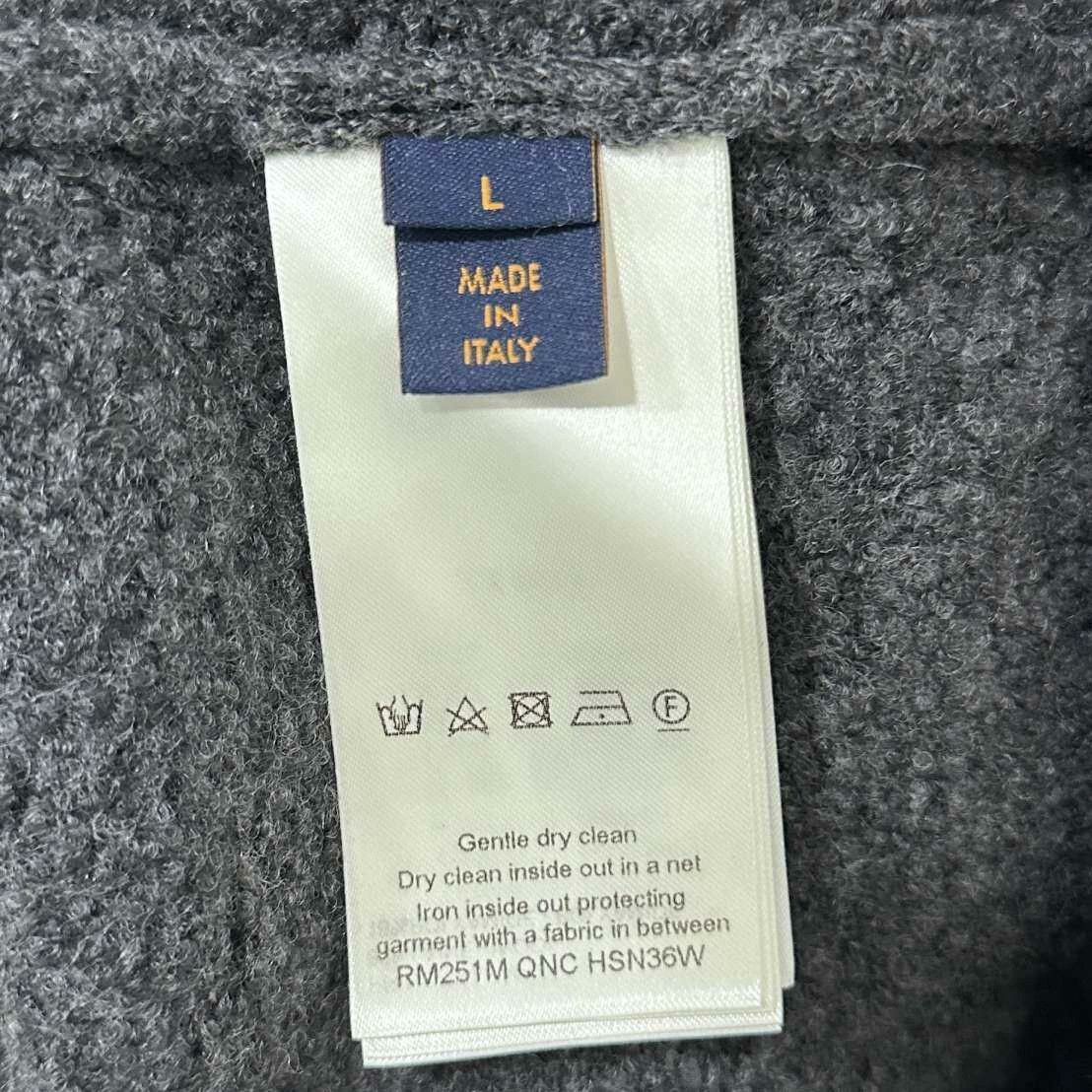 Louis Vuitton Louis Vuitton Sweater l Men Size US L / EU 52-54 / 3 - 5 Thumbnail