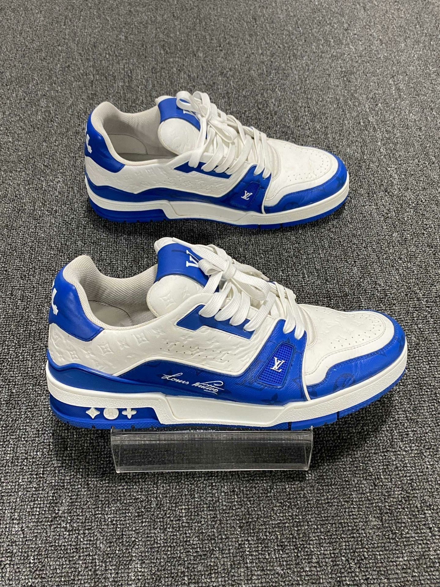 Louis Vuitton Louis Vuitton Training Blue Lowtop Sneakers 9.5 Men Size US 9.5 / EU 42-43 - 4 Thumbnail