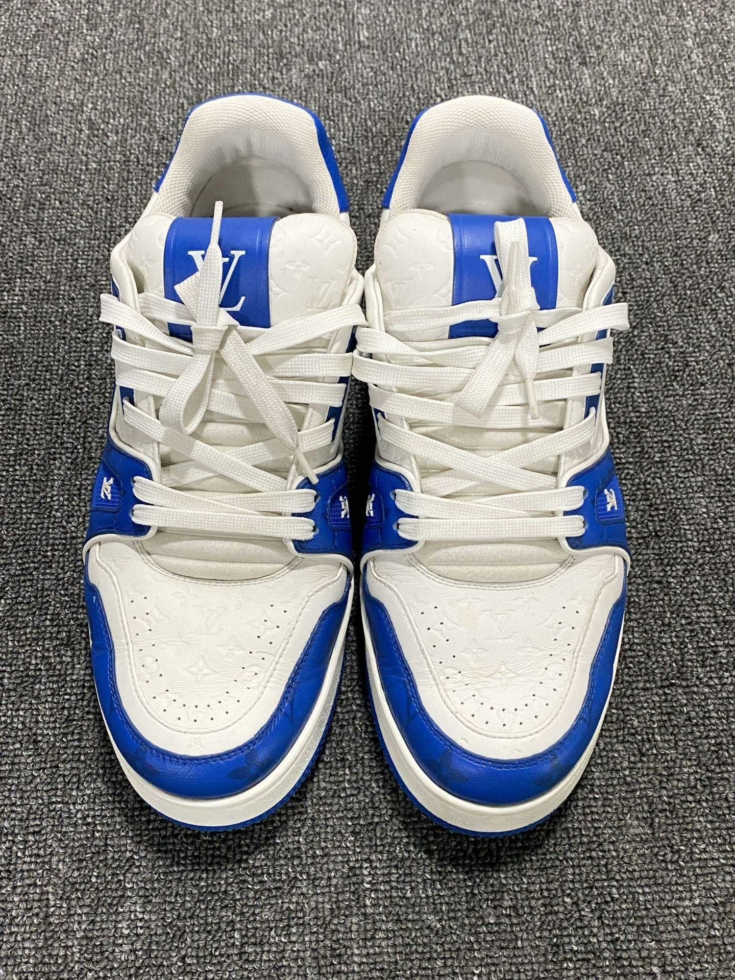 Louis Vuitton Louis Vuitton Training Blue Lowtop Sneakers 9.5 Men Size US 9.5 / EU 42-43 - 2 Thumbnail