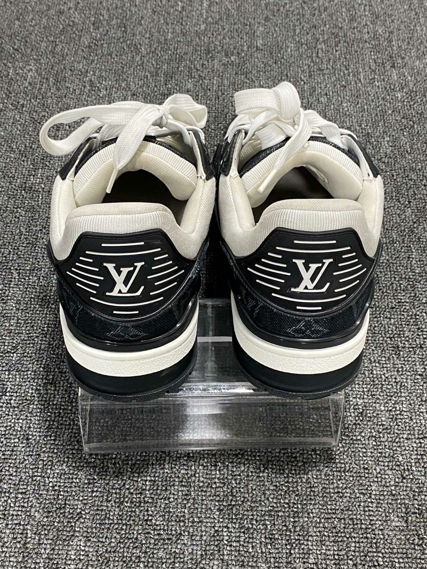 Louis Vuitton Louis Vuitton Training Denim Black Lowtop Sneakers 9 Men Size US 9 / EU 42 - 5 Thumbnail