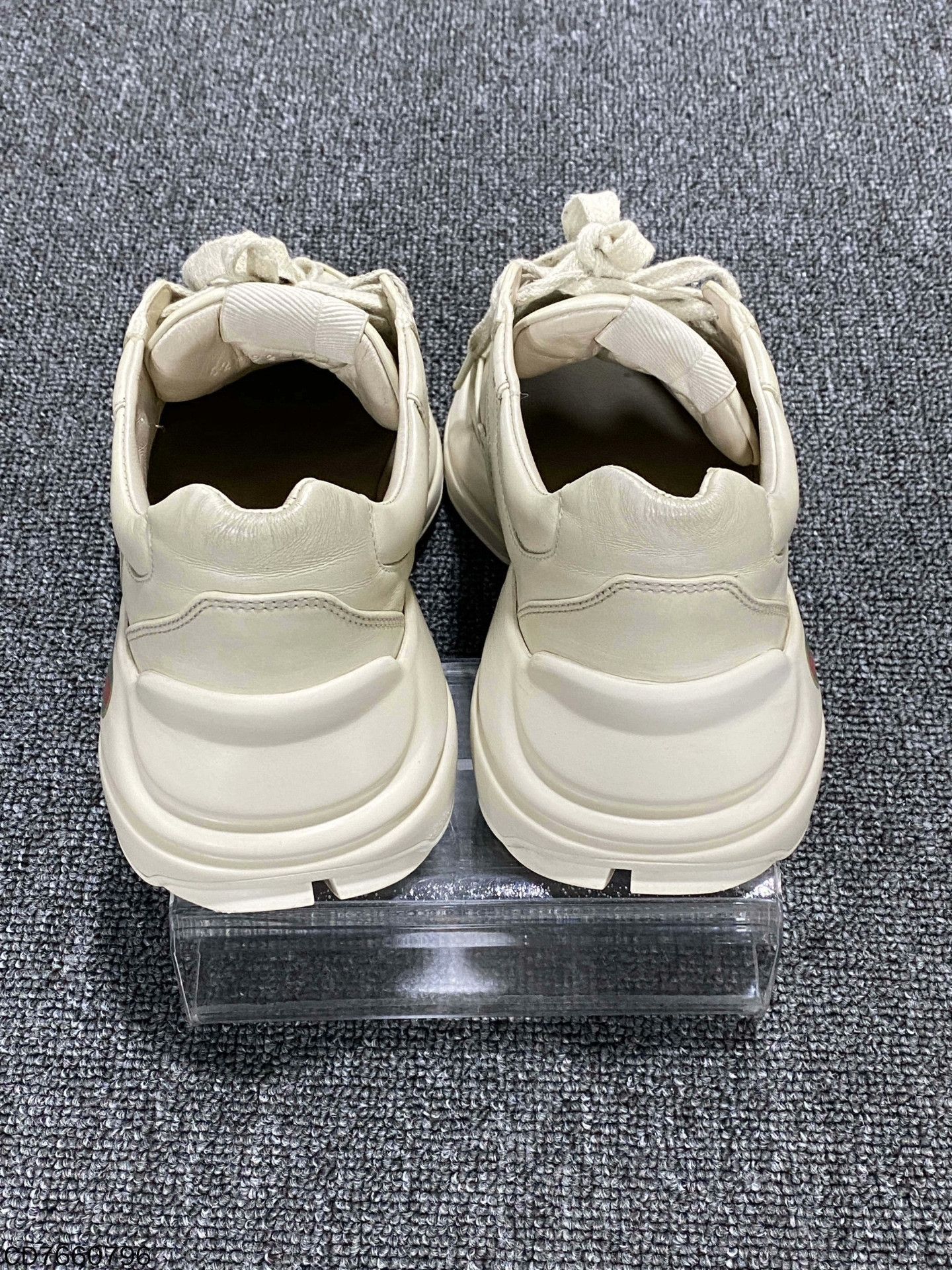 Gucci Gucci Retro Lowtop Sneakers us_6 Women Size US 6 / IT 36 - 5 Thumbnail