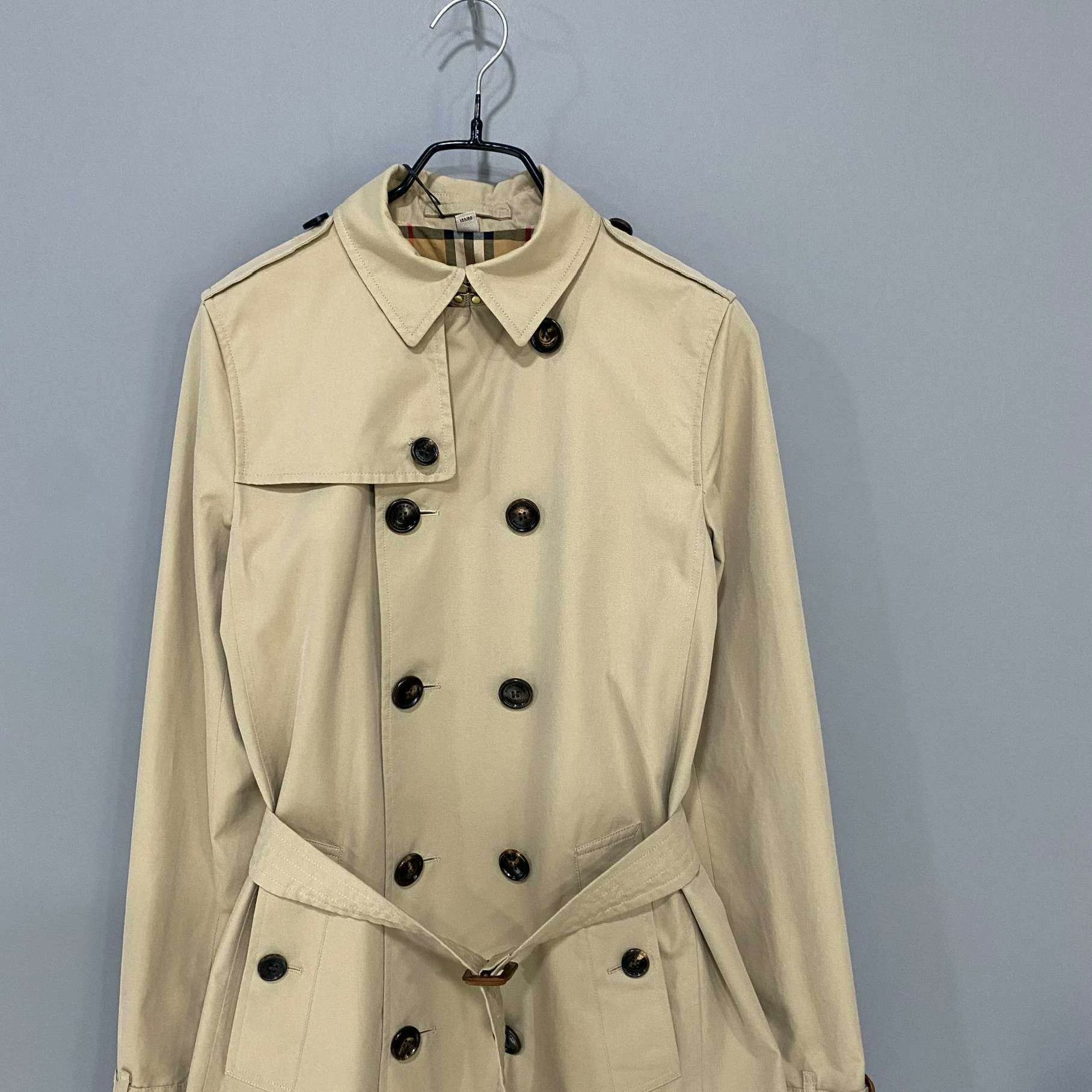 Burberry Burberry Coat M Women Size M / US 6-8 / IT 42-44 - 2 Thumbnail