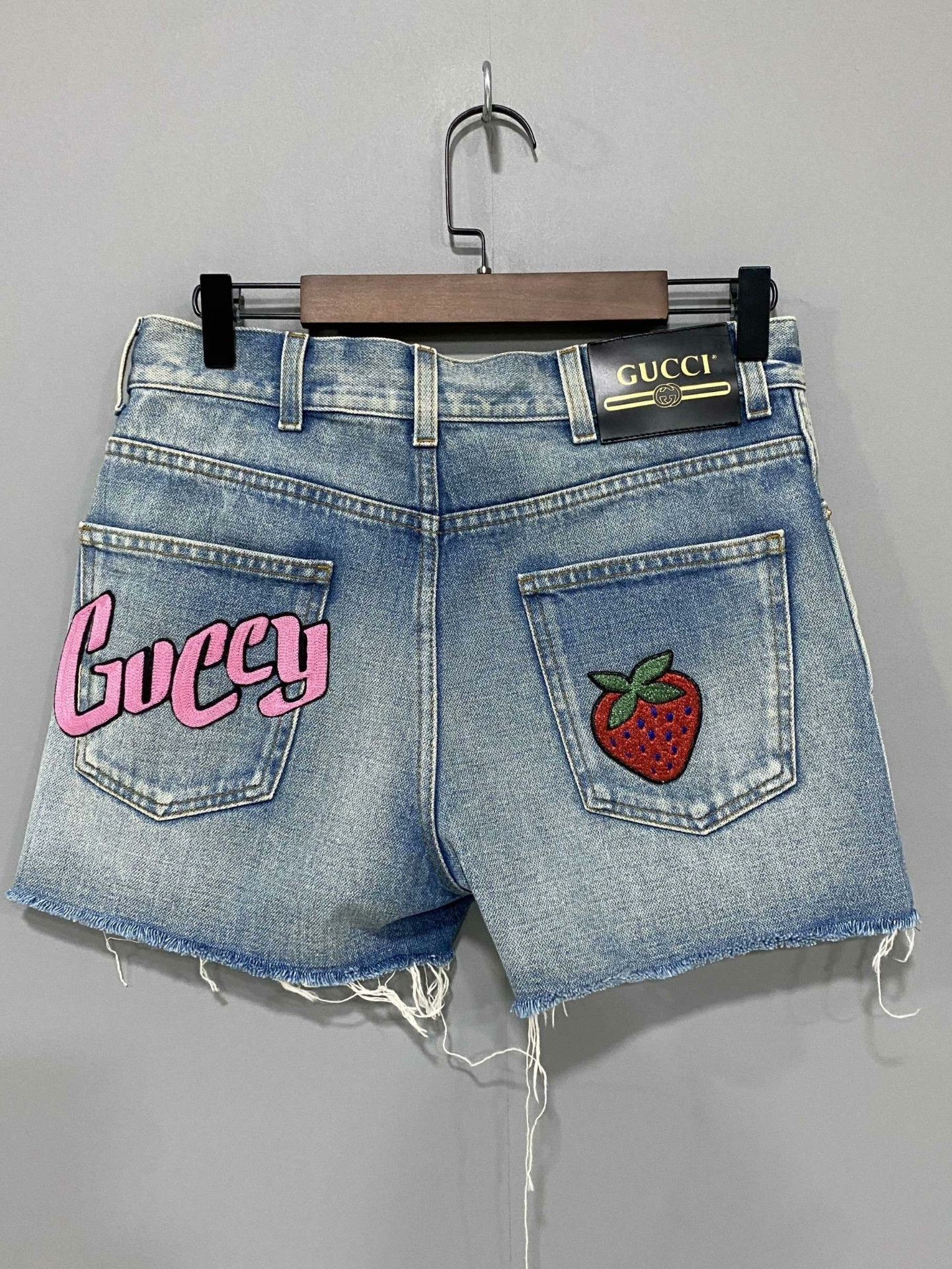 Gucci Gucci Retro Embroidered Jeans 28 Women Size 28" / US 6 / IT 42 - 3 Thumbnail