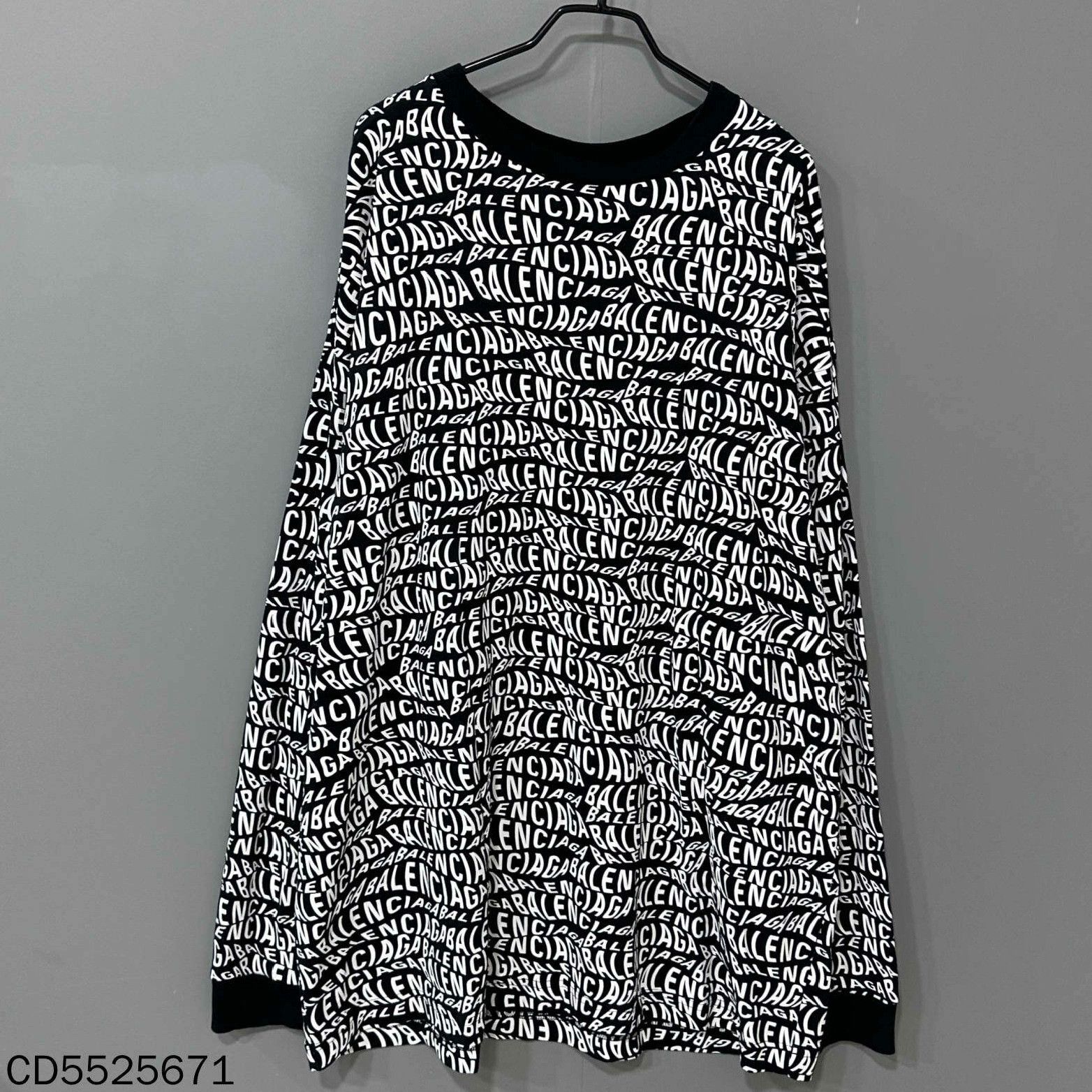 Balenciaga Balenciaga Retro T-Shirt s Men Size US S / EU 44-46 / 1 - 3 Thumbnail