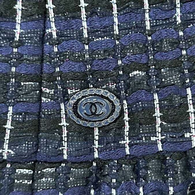 Chanel Chanel Blue Skirt 28 Women Size 28" / US 6 / IT 42 - 5 Thumbnail
