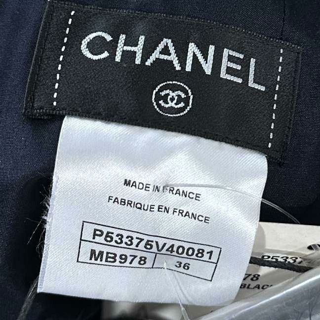 Chanel Chanel Blue Skirt 28 Women Size 28" / US 6 / IT 42 - 6 Thumbnail