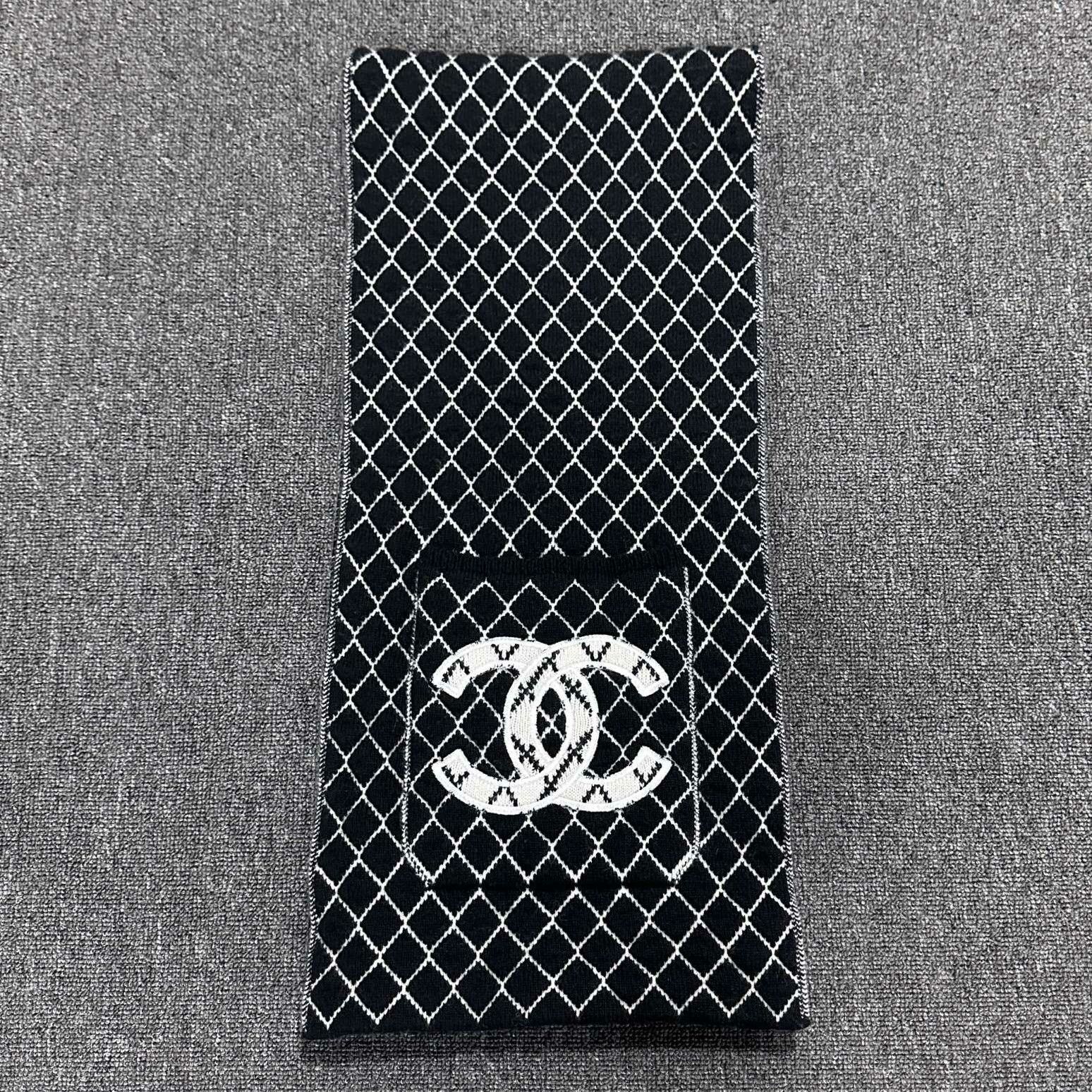 Chanel Chanel Retro Black Scarf one size Men Size ONE SIZE - 3 Thumbnail