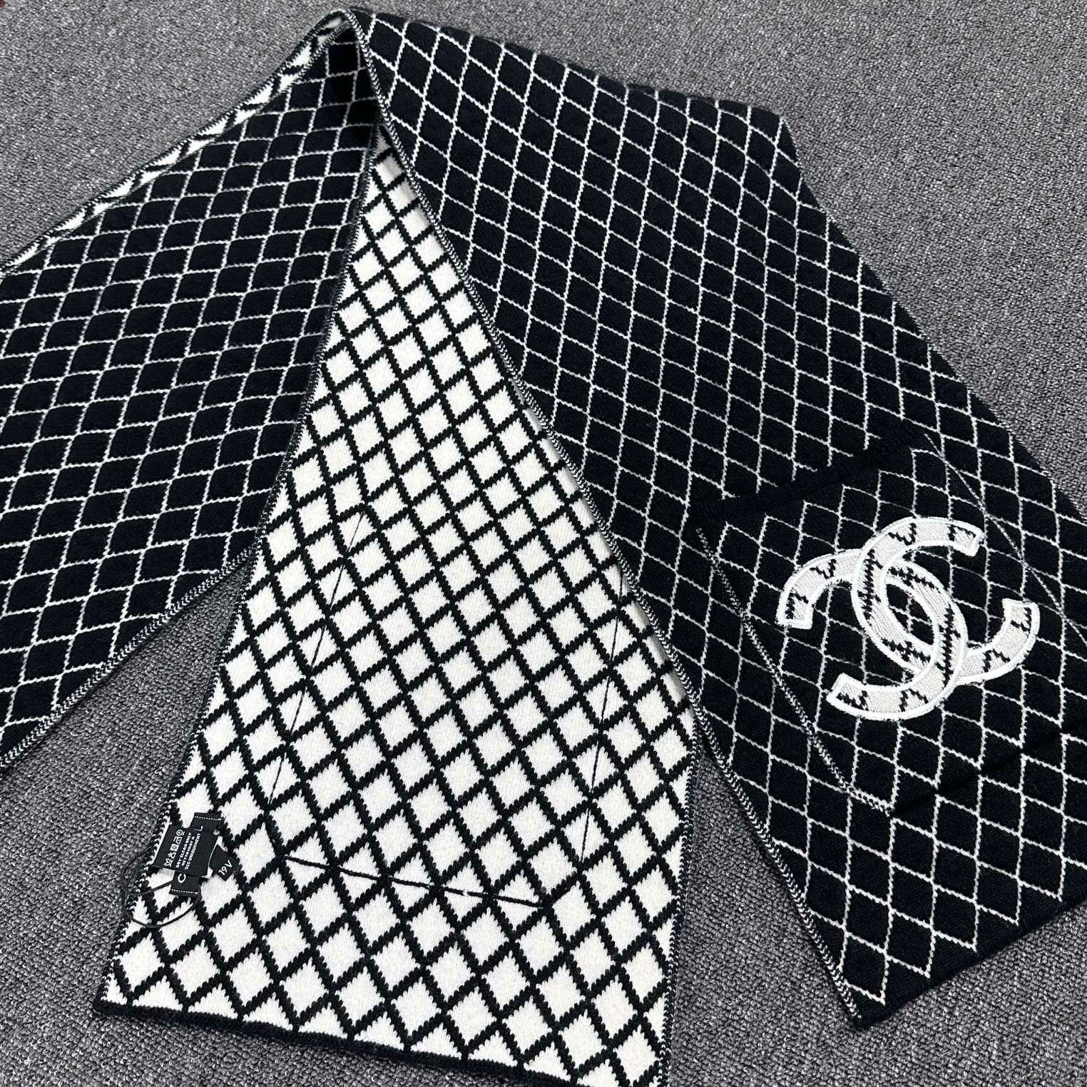 Chanel Chanel Retro Black Scarf one size Men Size ONE SIZE - 2 Thumbnail