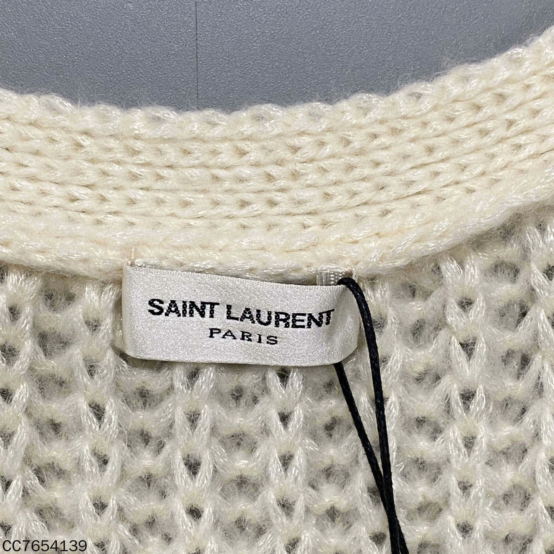 Saint Laurent Paris Saint Laurent Paris Knit White Sweater M Women Size M / US 6-8 / IT 42-44 - 6 Thumbnail