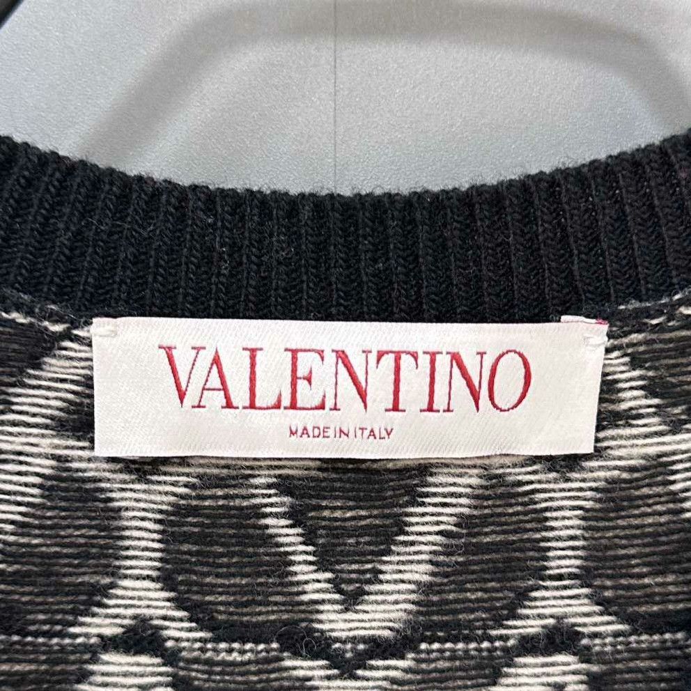 Valentino Valentino Retro Red Sweater M Women Size M / US 6-8 / IT 42-44 - 4 Thumbnail