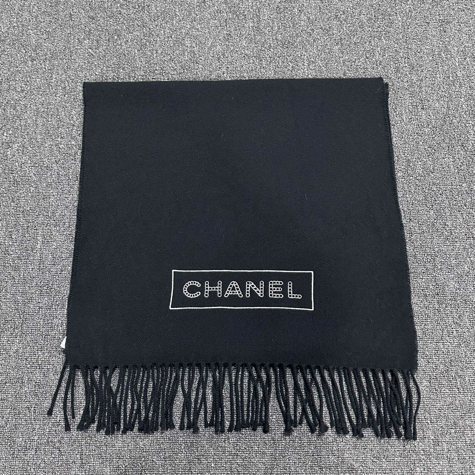 Chanel Chanel Black Scarf one size Men Size ONE SIZE - 2 Thumbnail