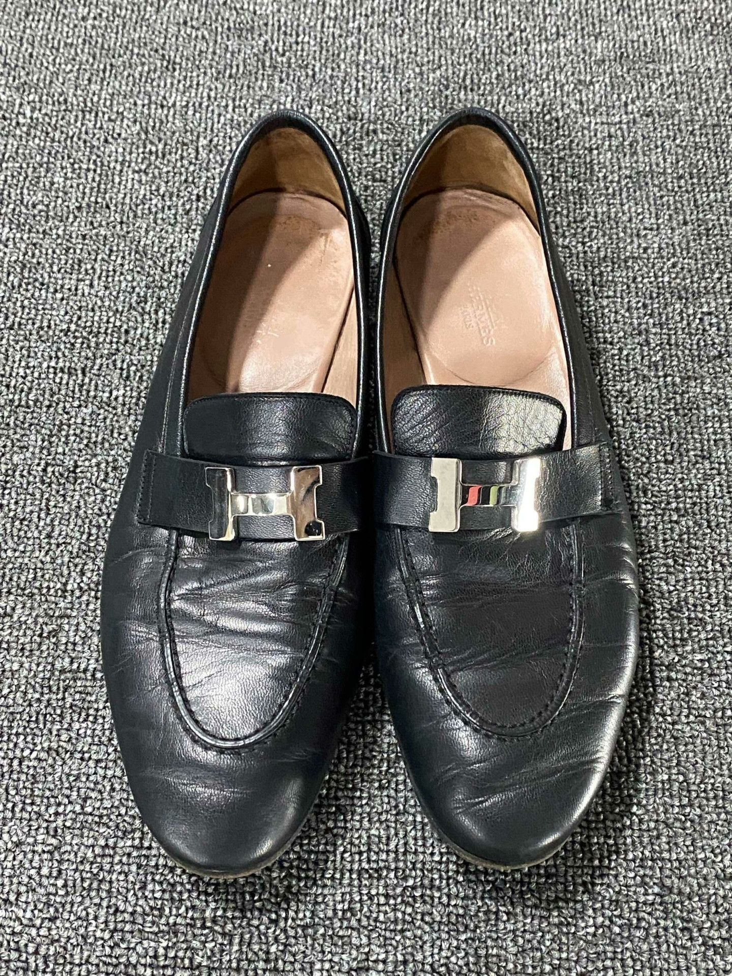 Hermes Hermes Black Lowtop Sneakers us_9 Women Size US 9 / IT 39 - 2 Thumbnail