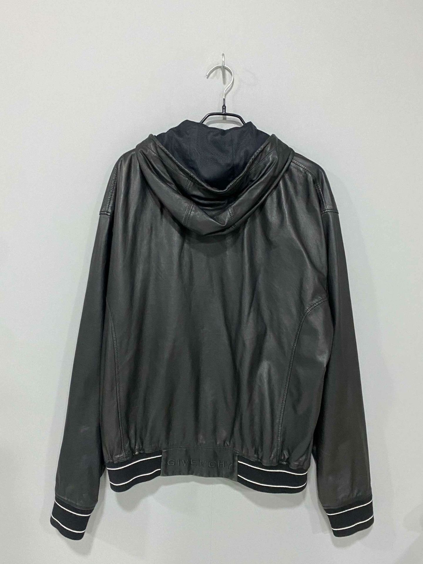 Givenchy Givenchy Premium Leather Jacket m Men Size US M / EU 48-50 / 2 - 3 Thumbnail