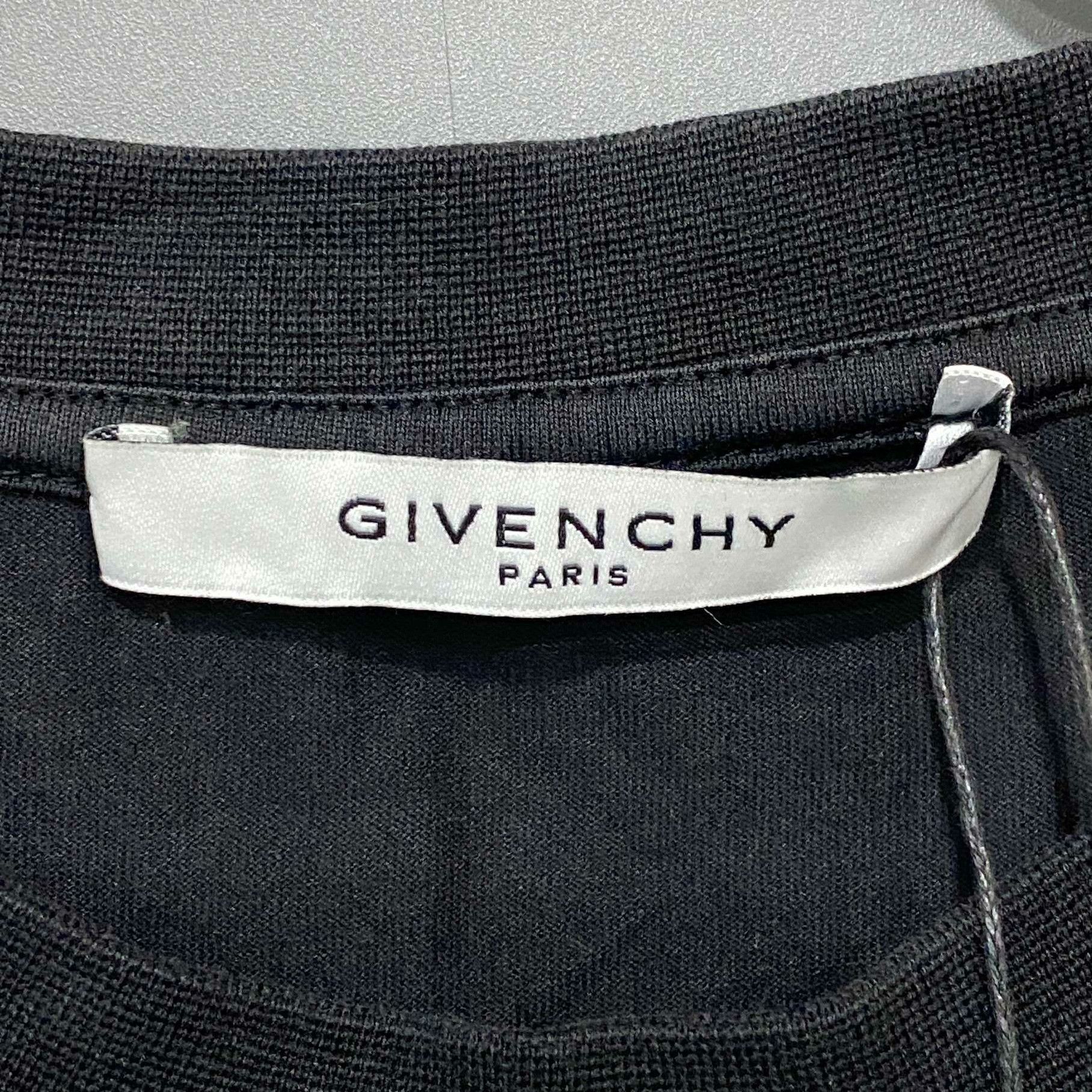 Givenchy Givenchy Graphic T-Shirt s Men Size US S / EU 44-46 / 1 - 5 Thumbnail