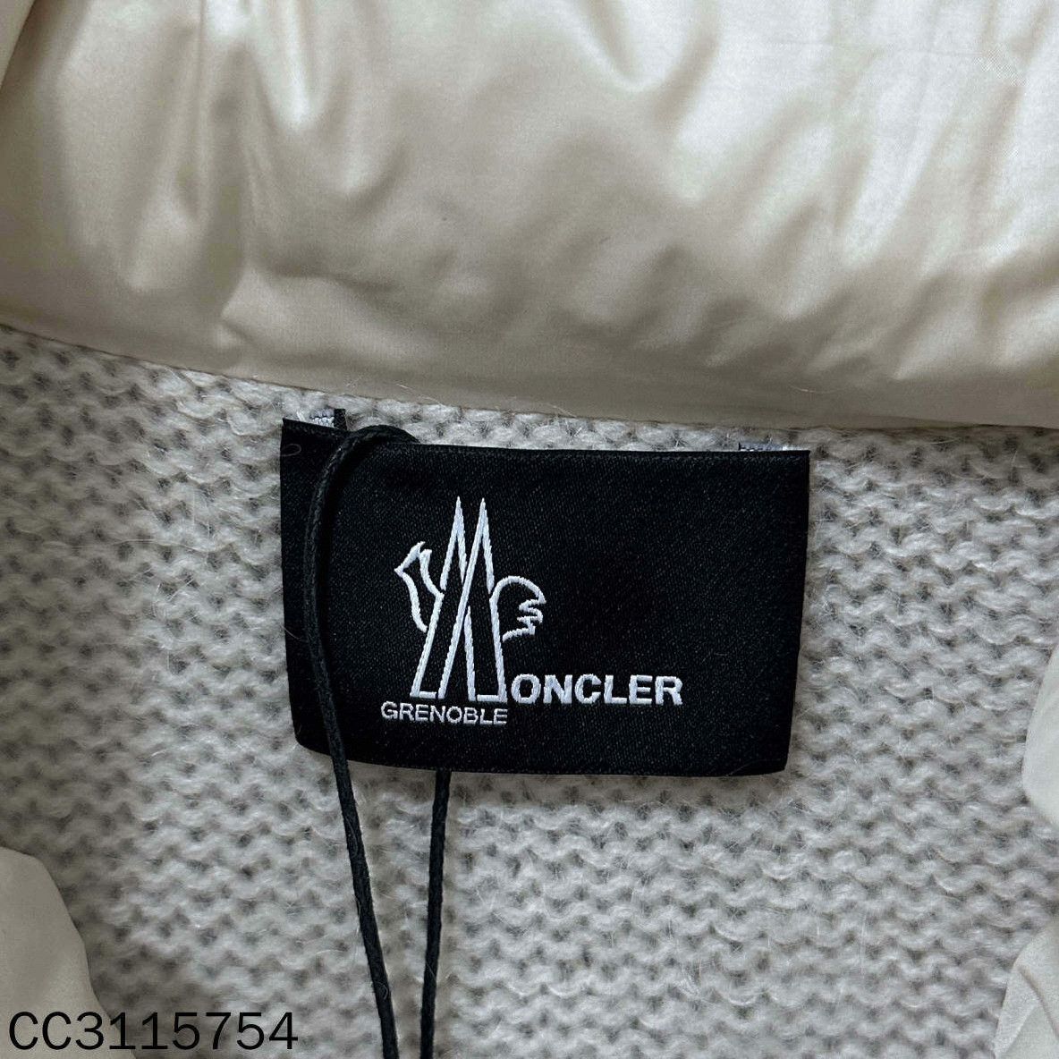 Moncler Moncler Knit Down Multi Down Jacket S Women Size S / US 4 / IT 40 - 6 Thumbnail