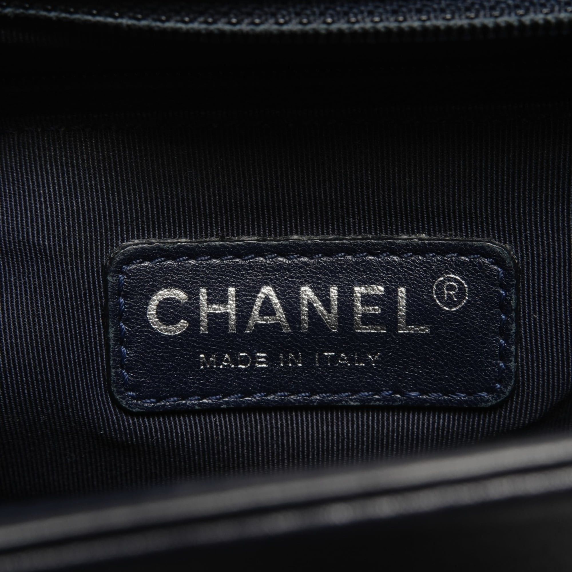 Chanel Chanel Boy Lambskin Shoulder Bag, Navy Size ONE SIZE - 11 Thumbnail