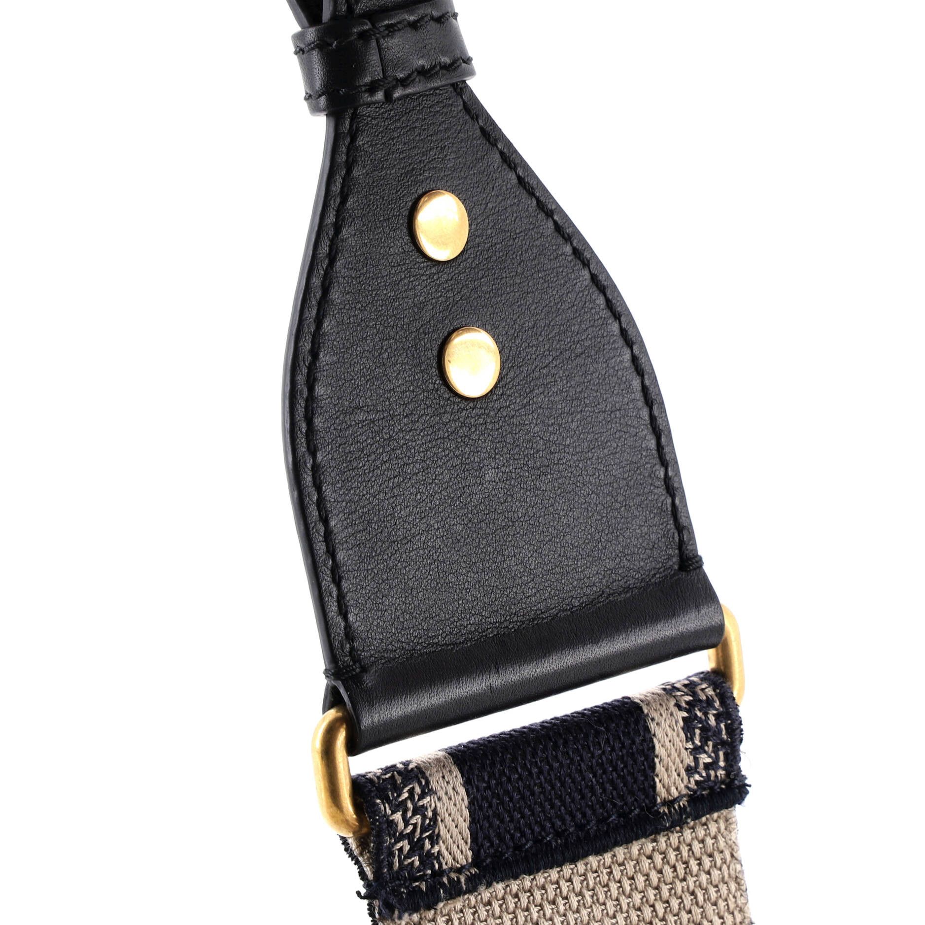 Louis Vuitton Key Pouch Size ONE SIZE - 5 Thumbnail