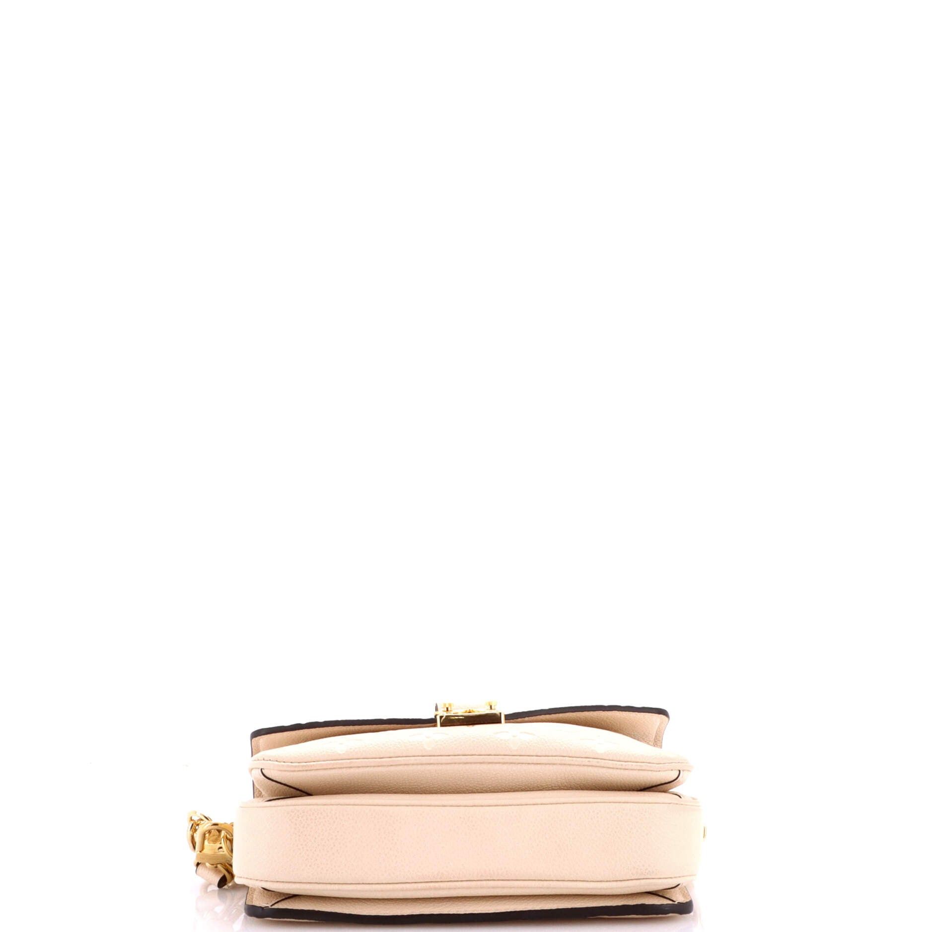 Louis Vuitton Pochette Metis Size ONE SIZE - 4 Thumbnail