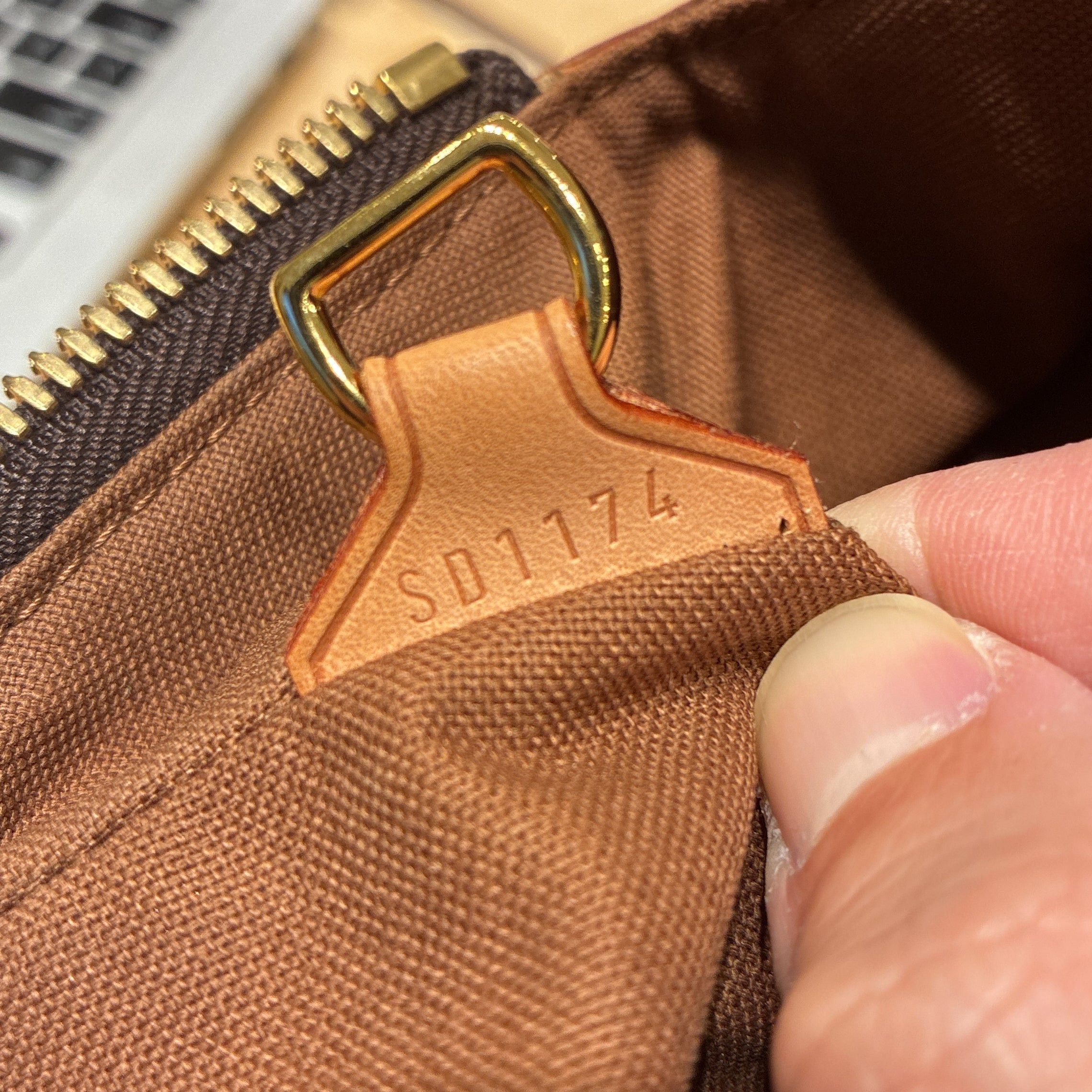 Louis Vuitton Tivoli Handbag Size ONE SIZE - 8 Thumbnail