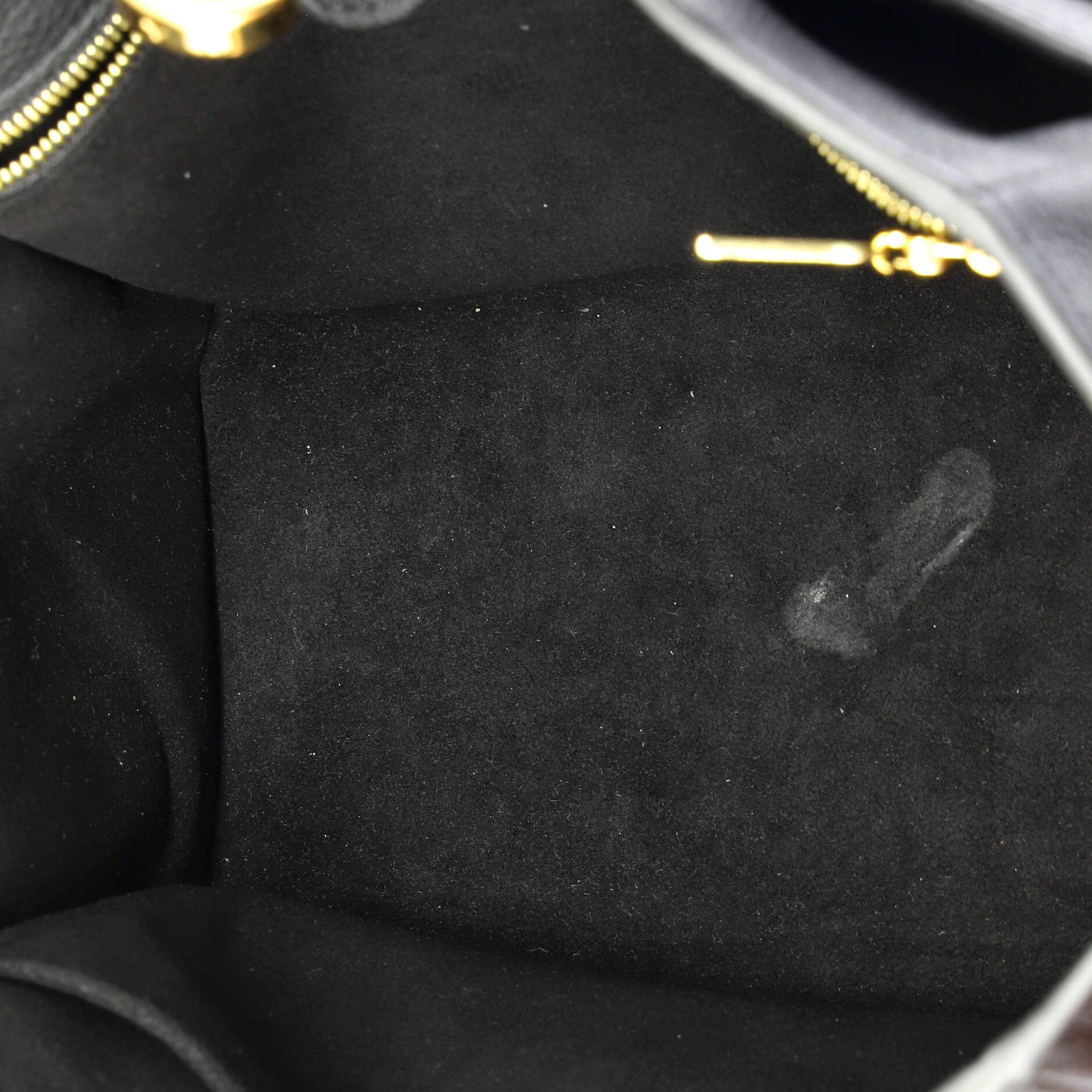 Louis Vuitton On My Side Tote Size ONE SIZE - 5 Thumbnail