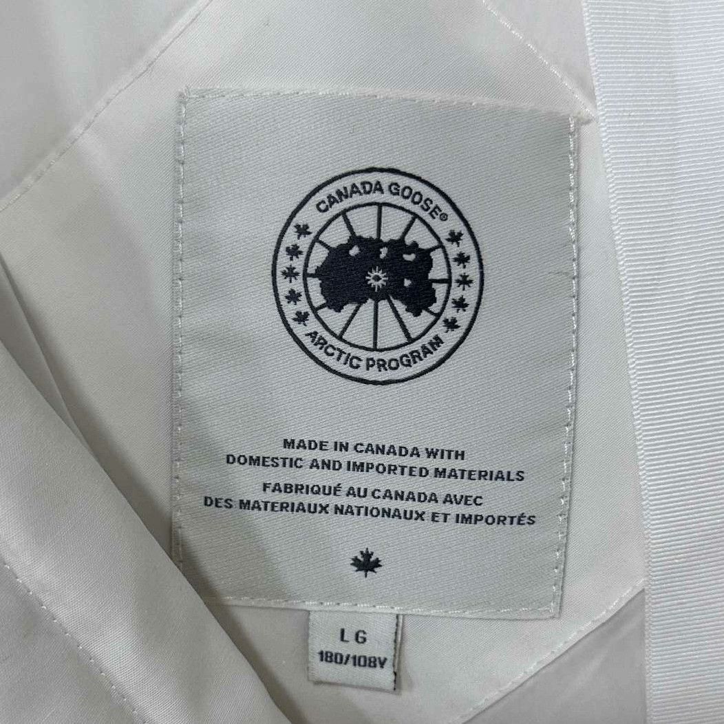 Canada Goose Canada Goose Down White Heavy Coat l Men Size US L / EU 52-54 / 3 - 6 Thumbnail