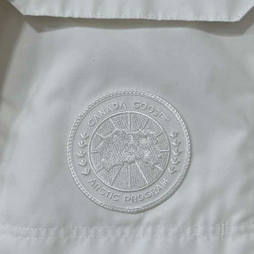 Canada Goose Canada Goose Down White Heavy Coat l Men Size US L / EU 52-54 / 3 - 4 Thumbnail