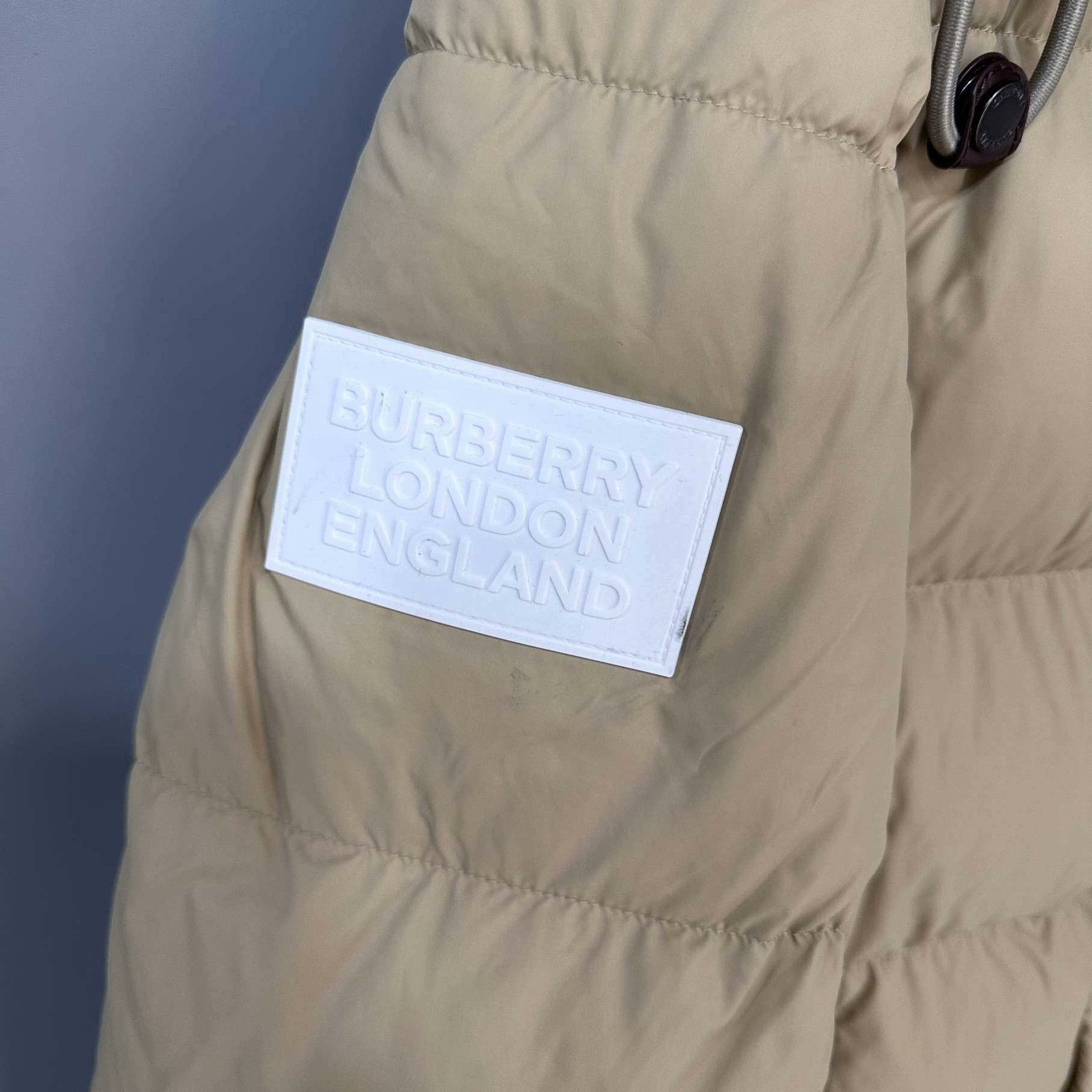 Burberry Burberry Down Plaid Beige Heavy Coat m Men Size US M / EU 48-50 / 2 - 4 Thumbnail