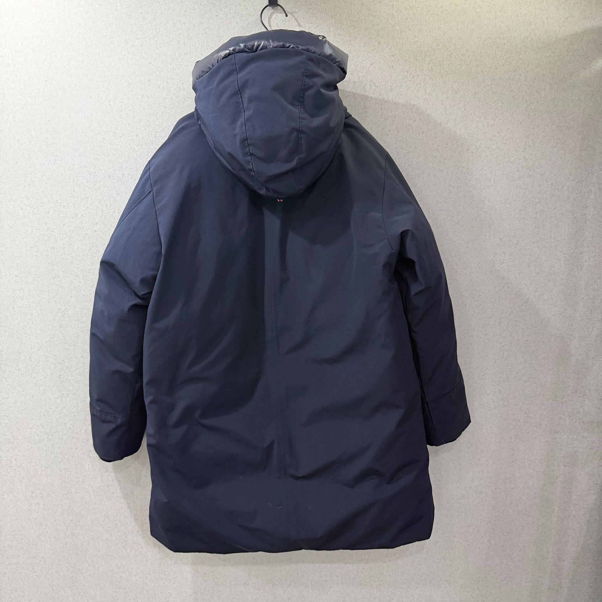 Moncler Moncler Down Embroidered Blue Heavy Coat m Men Size US M / EU 48-50 / 2 - 2 Thumbnail