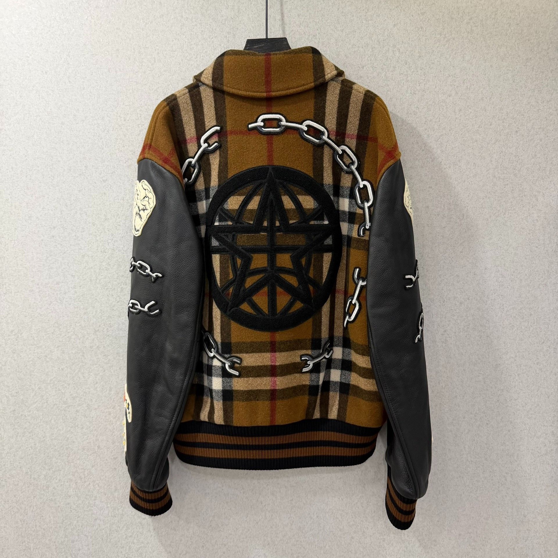 Burberry Light Jacket l Men Size US L / EU 52-54 / 3 - 2 Thumbnail