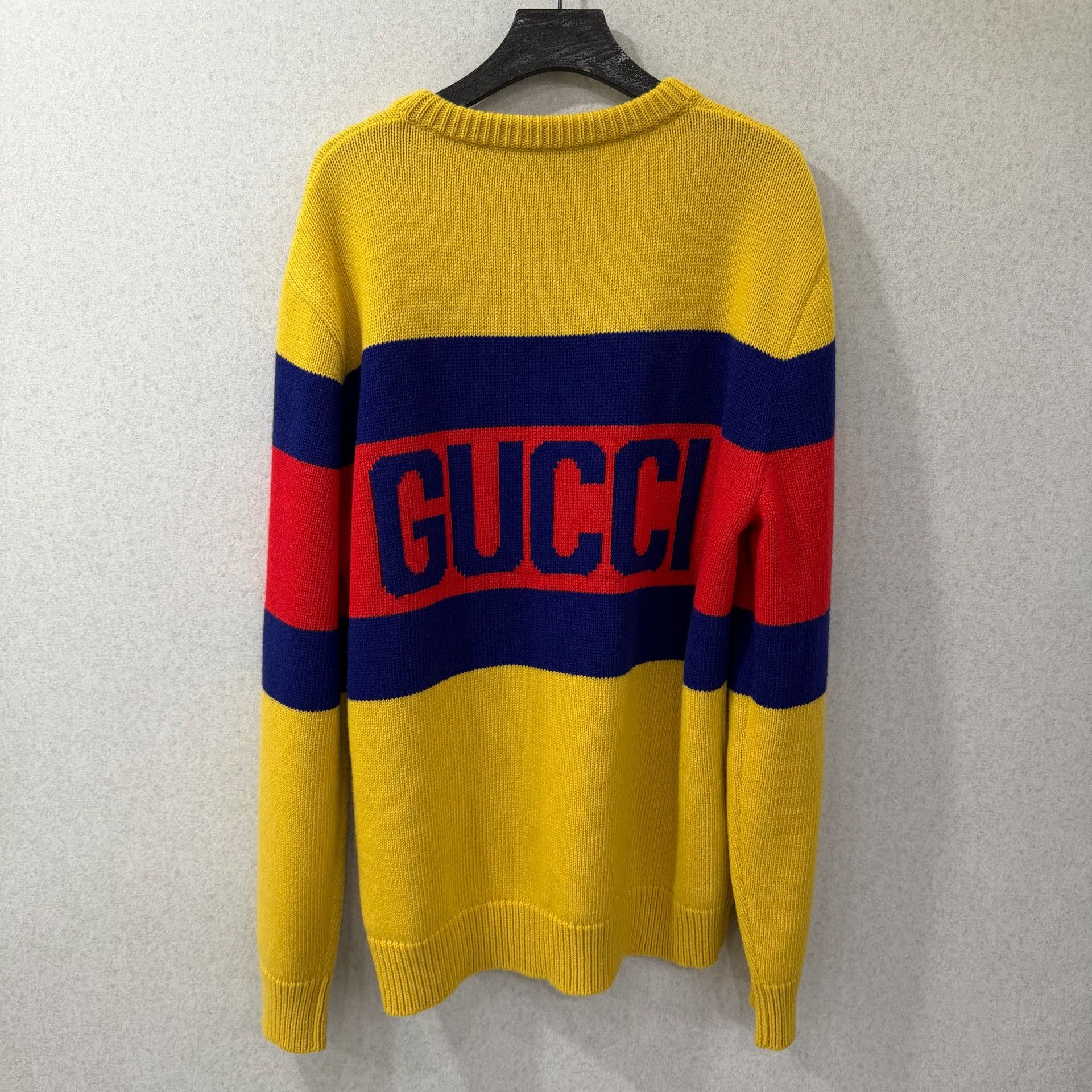 Gucci Gucci Limited Sweater S Women Size S / US 4 / IT 40 - 2 Thumbnail