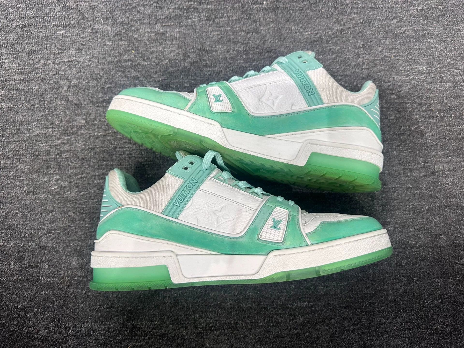 Louis Vuitton Louis Vuitton Training Green Lowtop Sneakers 8.5 Men Size US 8.5 / EU 41-42 - 3 Thumbnail