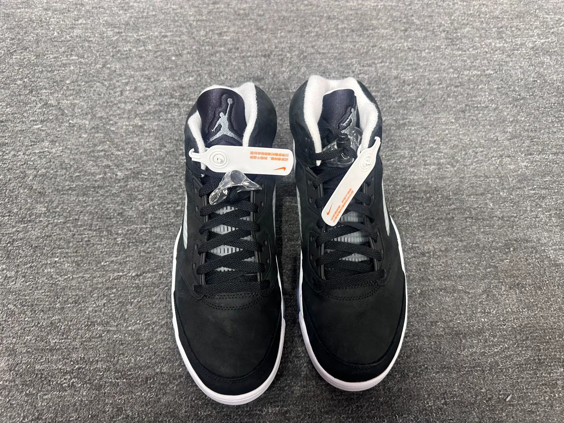 Nike Nike Black Lowtop Sneakers 10.5 Men Size US 10.5 / EU 43-44 - 4 Thumbnail