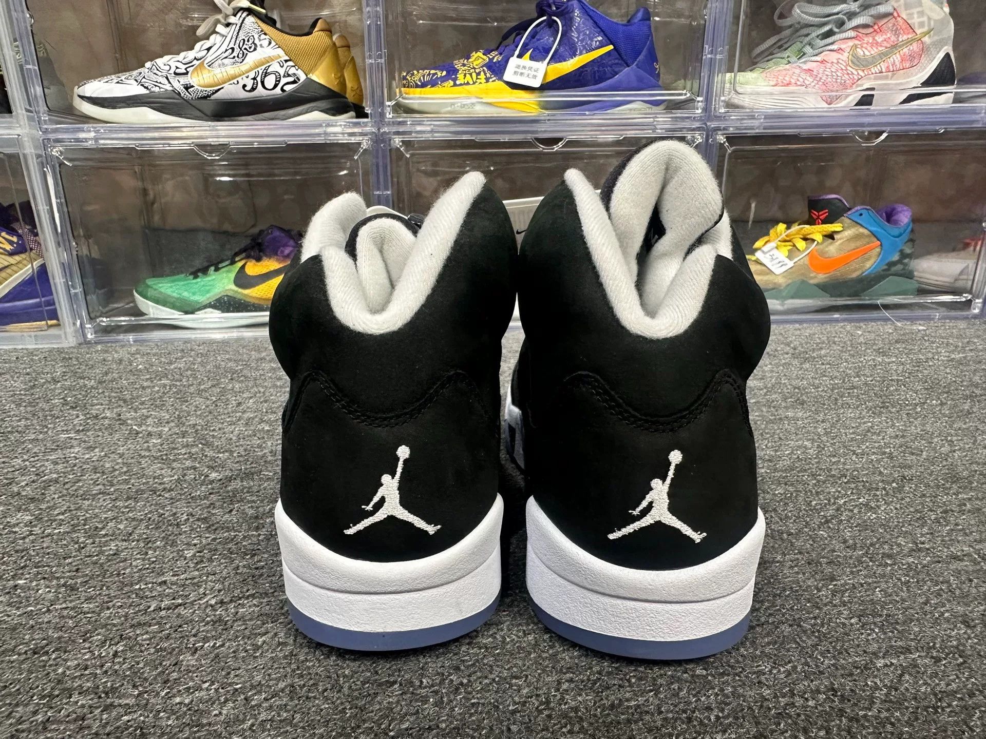 Nike Nike Black Lowtop Sneakers 10.5 Men Size US 10.5 / EU 43-44 - 5 Thumbnail