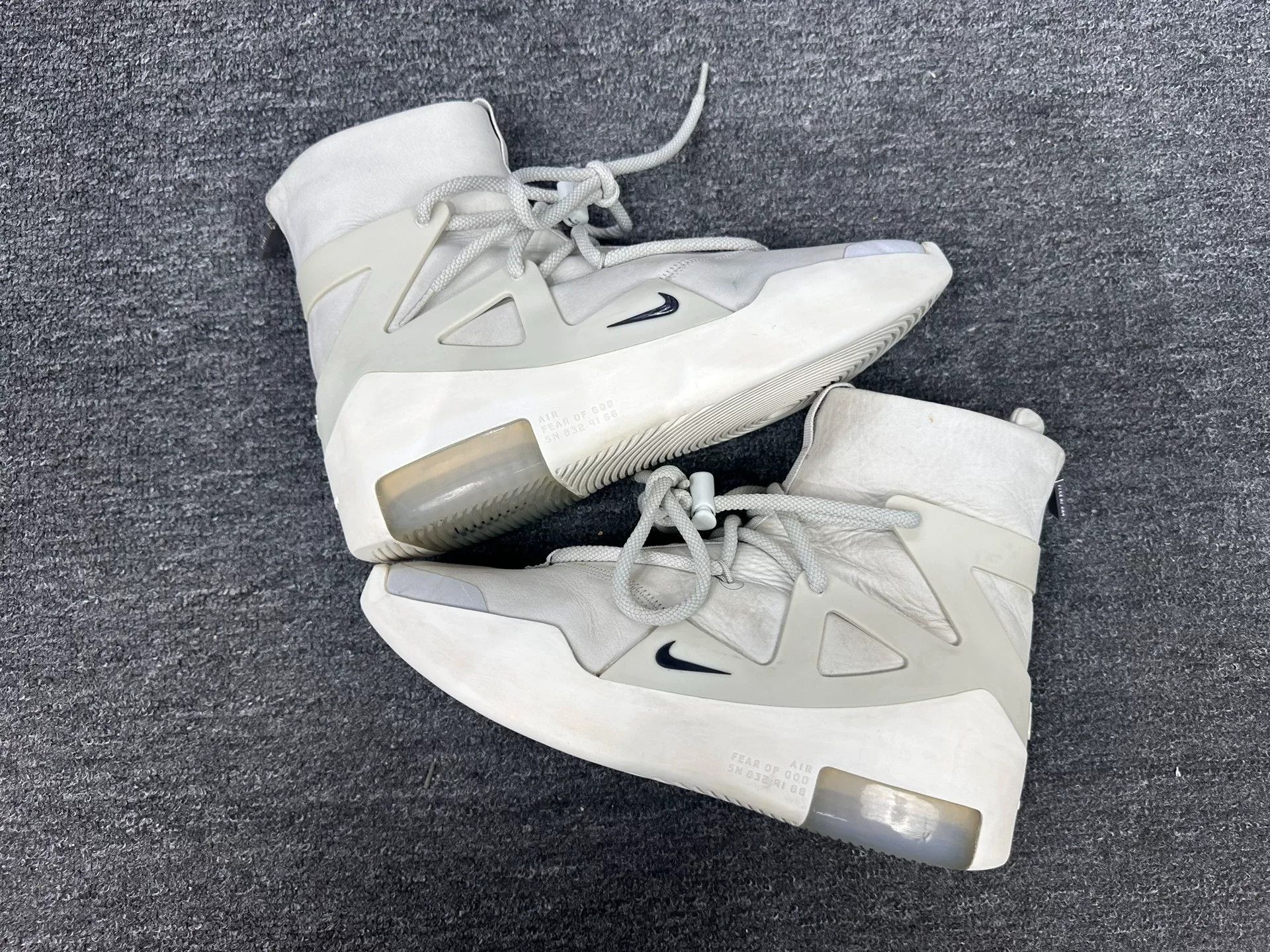Fear of God Fear of God Retro White Hitop Sneakers 8 Men Size US 8 / EU 41 - 2 Thumbnail