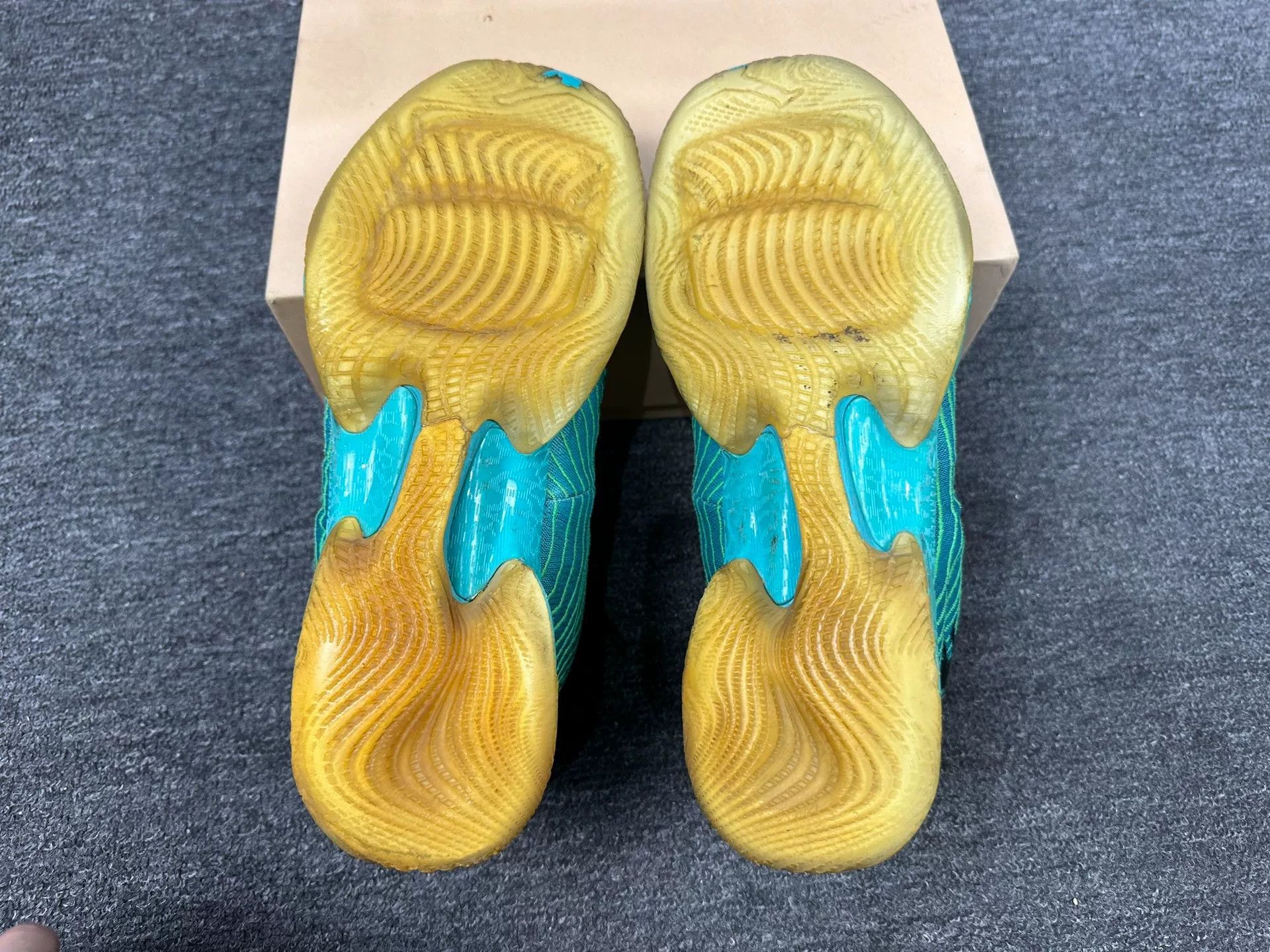 Nike Nike AJ29 Lowtop Sneakers 9.5 Men Size US 9.5 / EU 42-43 - 6 Thumbnail