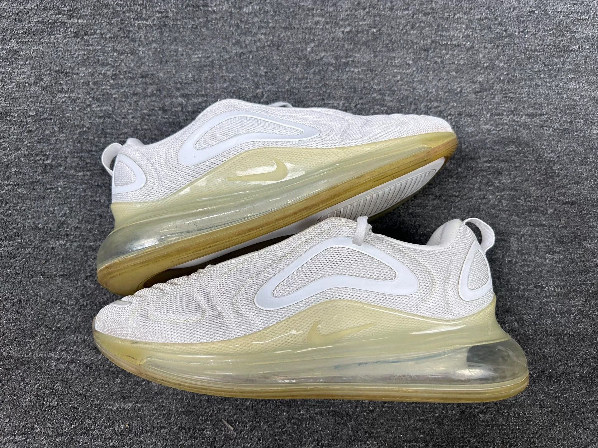 Nike Nike Running White Lowtop Sneakers 10.5 Men Size US 10.5 / EU 43-44 - 2 Thumbnail