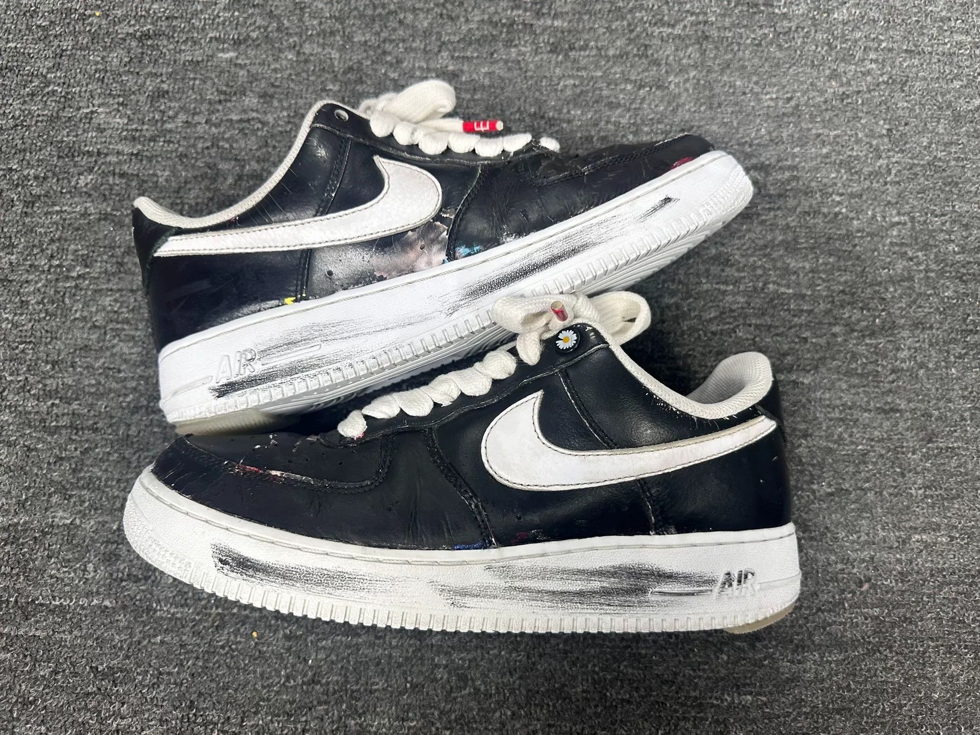 Nike Nike Lowtop Sneakers 10.5 Men Size US 10.5 / EU 43-44 - 2 Thumbnail