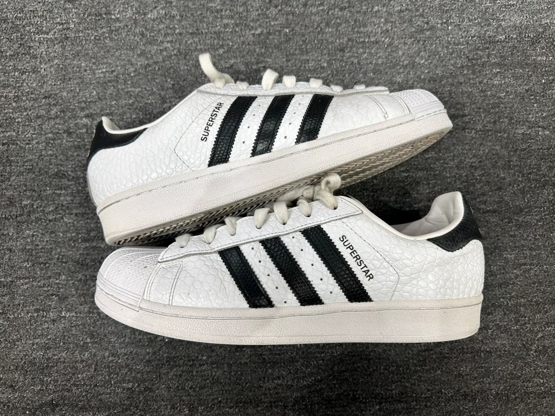 Adidas Adidas Lowtop Sneakers 10 Men Size US 10 / EU 43 - 2 Thumbnail