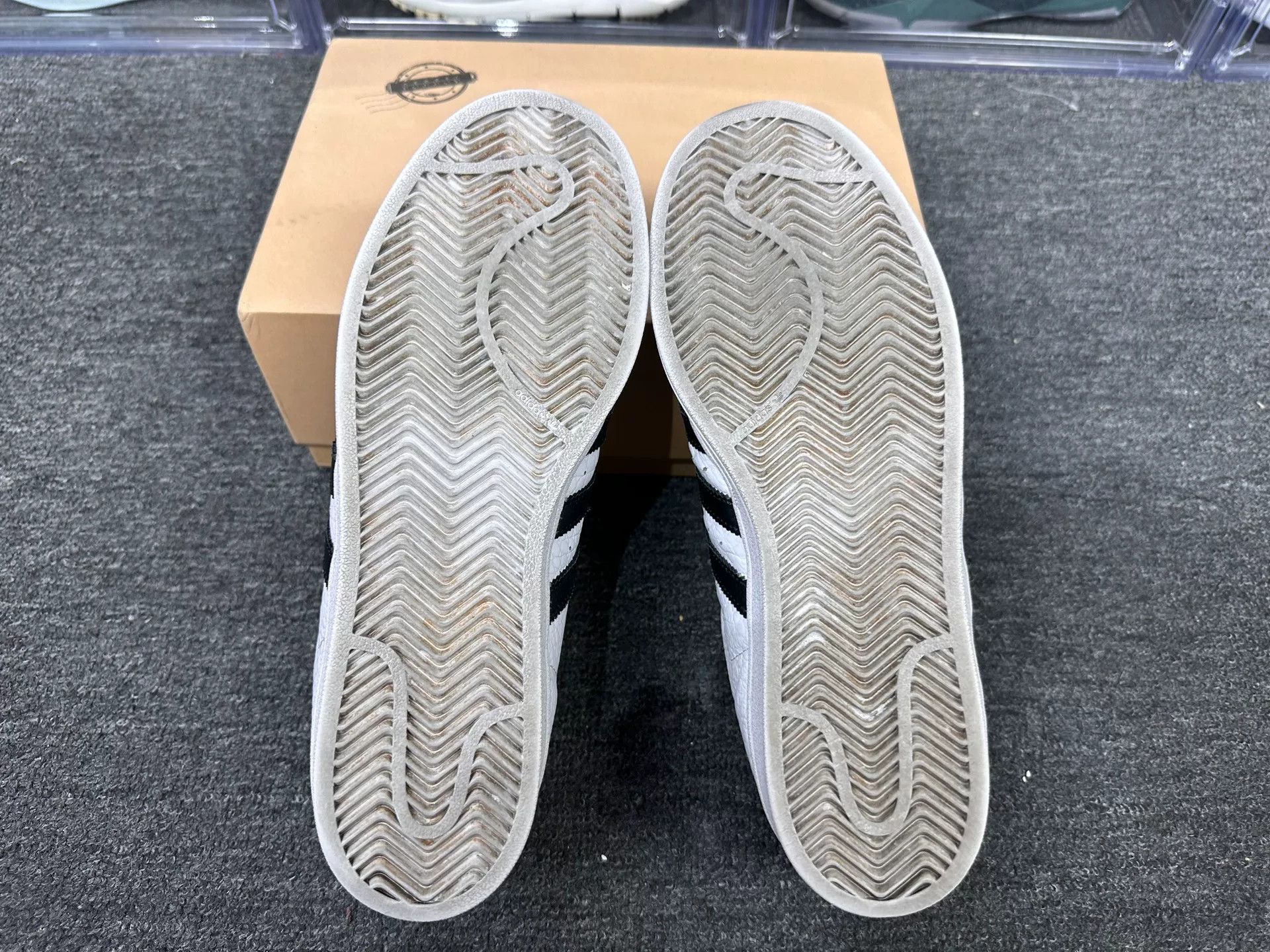 Adidas Adidas Lowtop Sneakers 10 Men Size US 10 / EU 43 - 6 Thumbnail