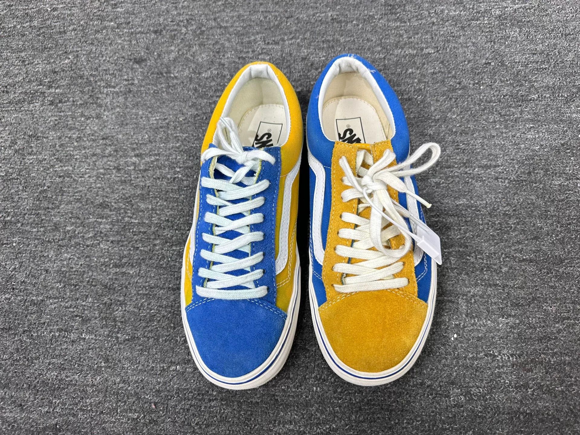 Vans Vans Retro Multi Lowtop Sneakers 9 Men Size US 9 / EU 42 - 4 Thumbnail