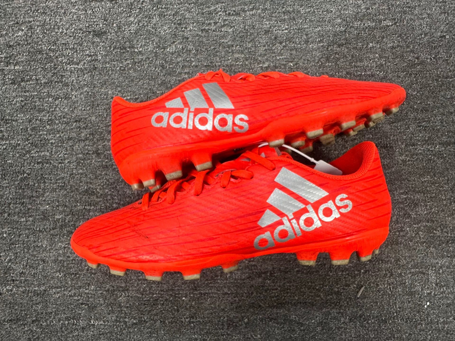 Adidas Adidas Lowtop Sneakers 9 Men Size US 9 / EU 42 - 2 Thumbnail