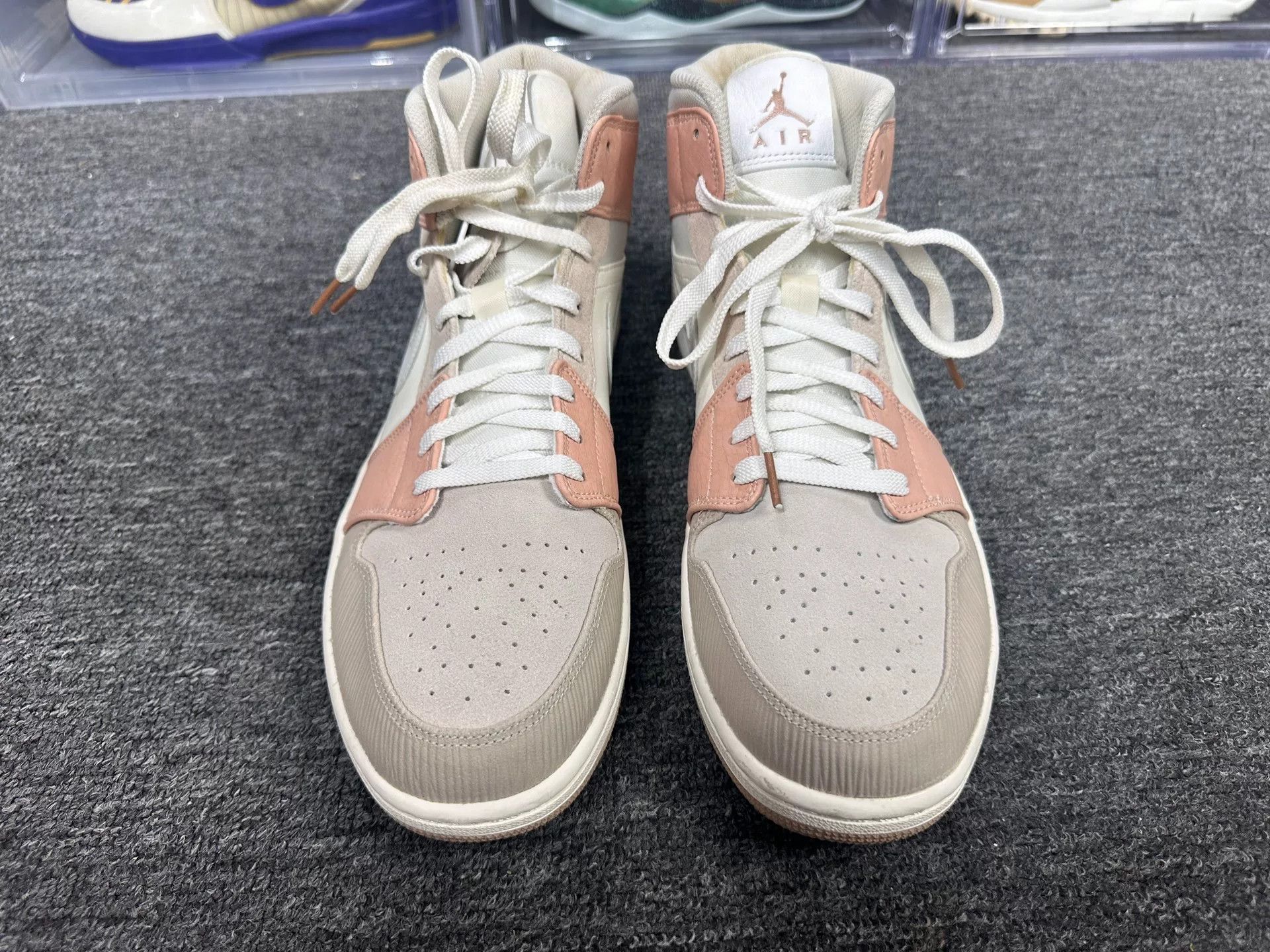 Nike Nike Beige Lowtop Sneakers 14 Men Size US 14 / EU 47 - 4 Thumbnail
