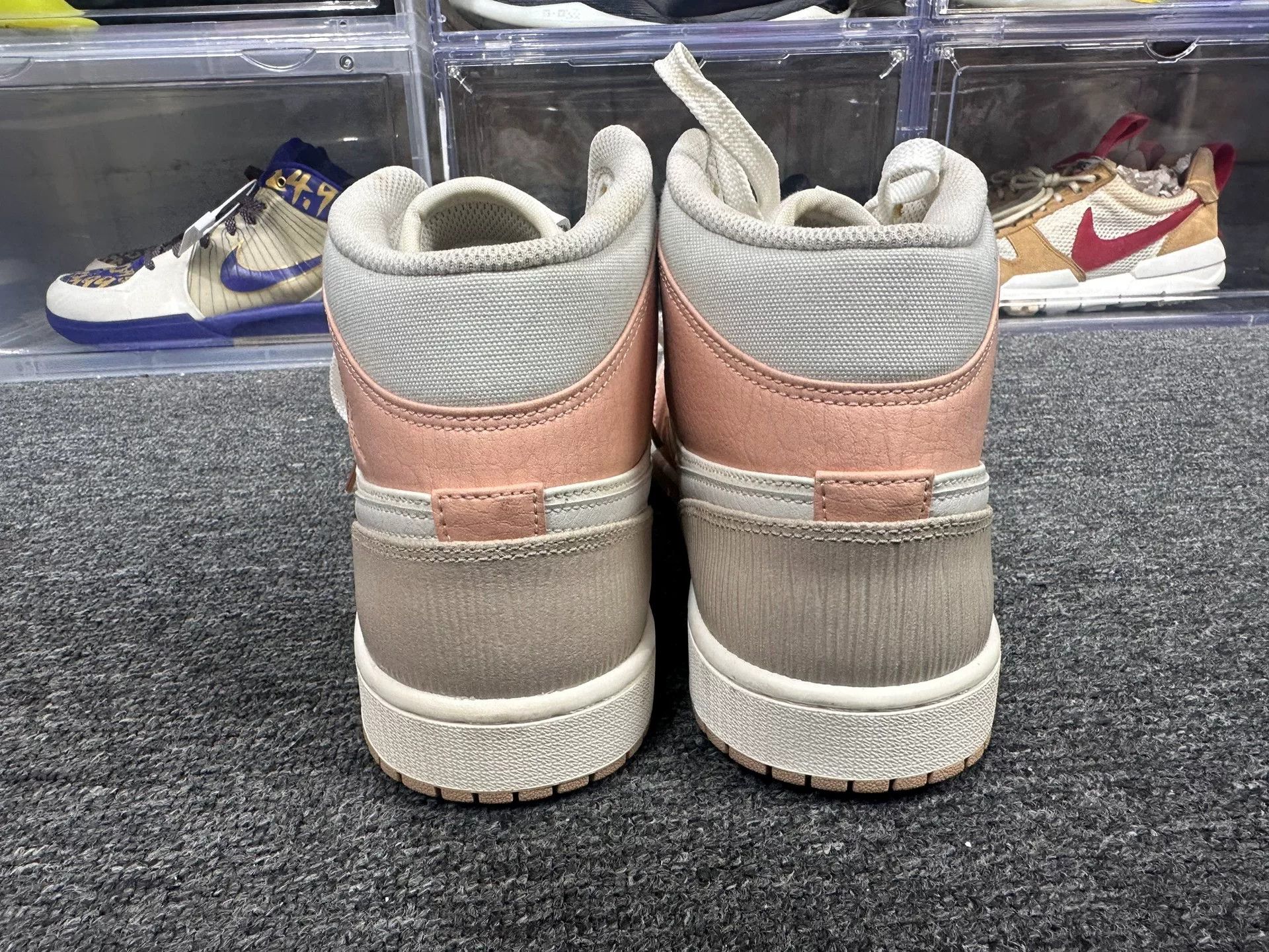 Nike Nike Beige Lowtop Sneakers 14 Men Size US 14 / EU 47 - 5 Thumbnail