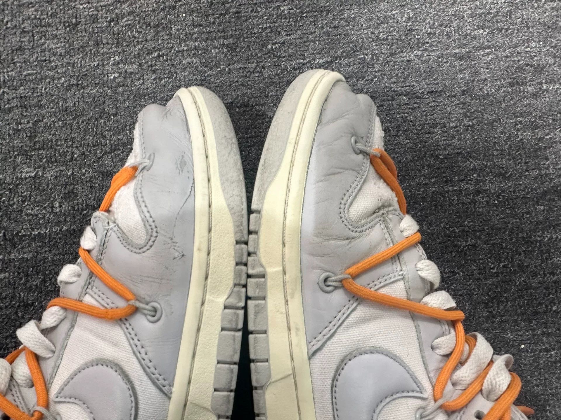 Nike Nike Lowtop Sneakers 10.5 Men Size US 10.5 / EU 43-44 - 7 Thumbnail