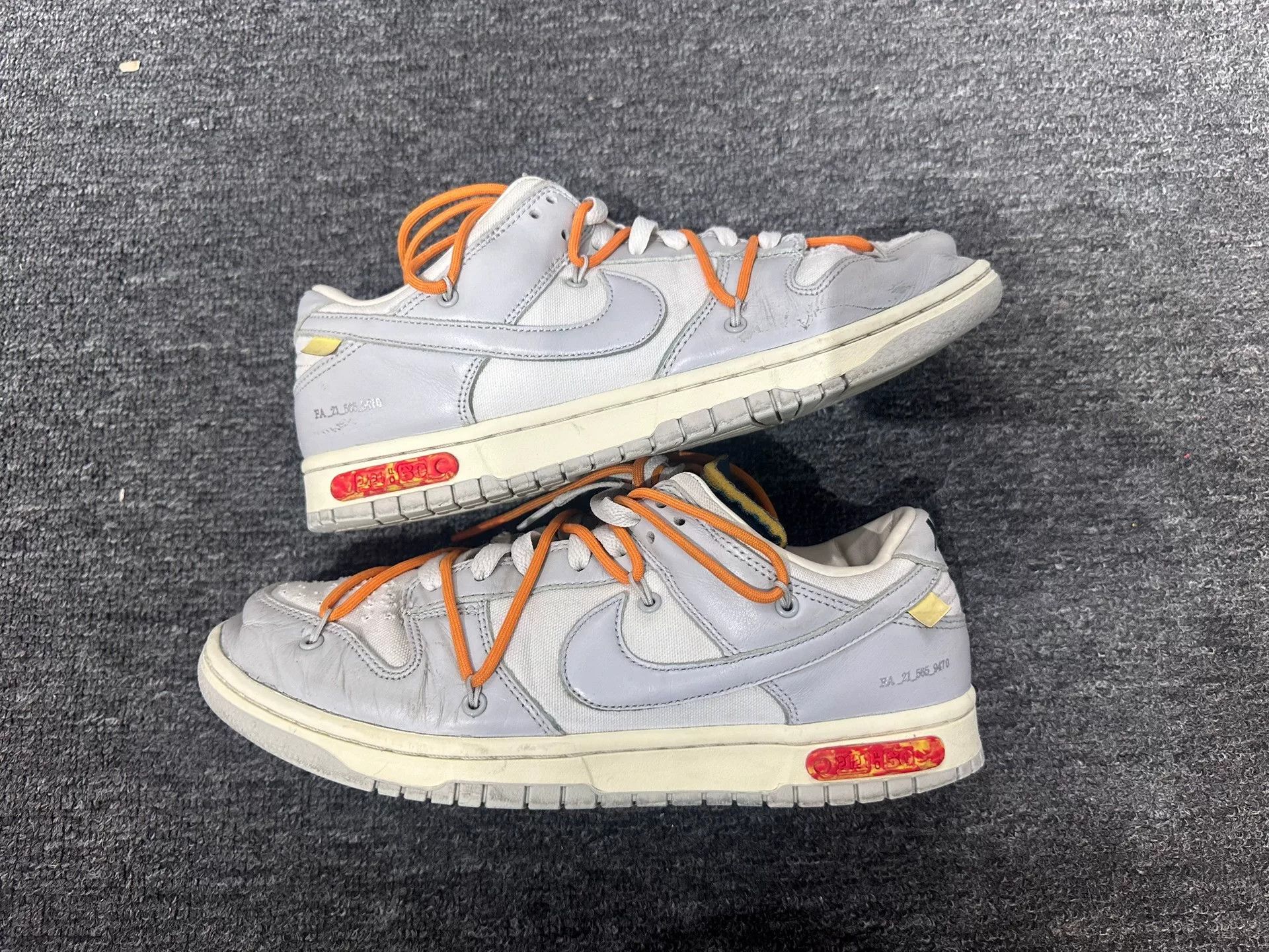 Nike Nike Lowtop Sneakers 10.5 Men Size US 10.5 / EU 43-44 - 2 Thumbnail