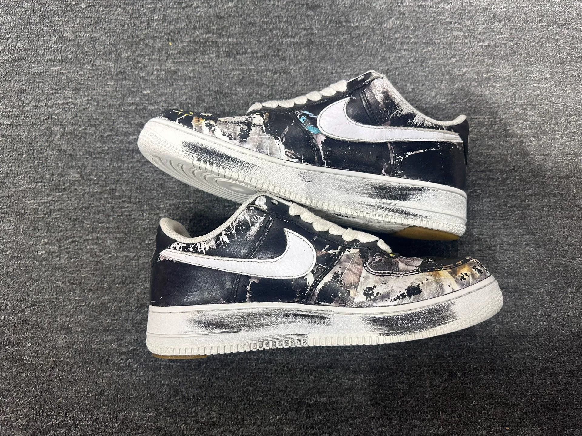 Nike Nike Lowtop Sneakers 10.5 Men Size US 10.5 / EU 43-44 - 3 Thumbnail