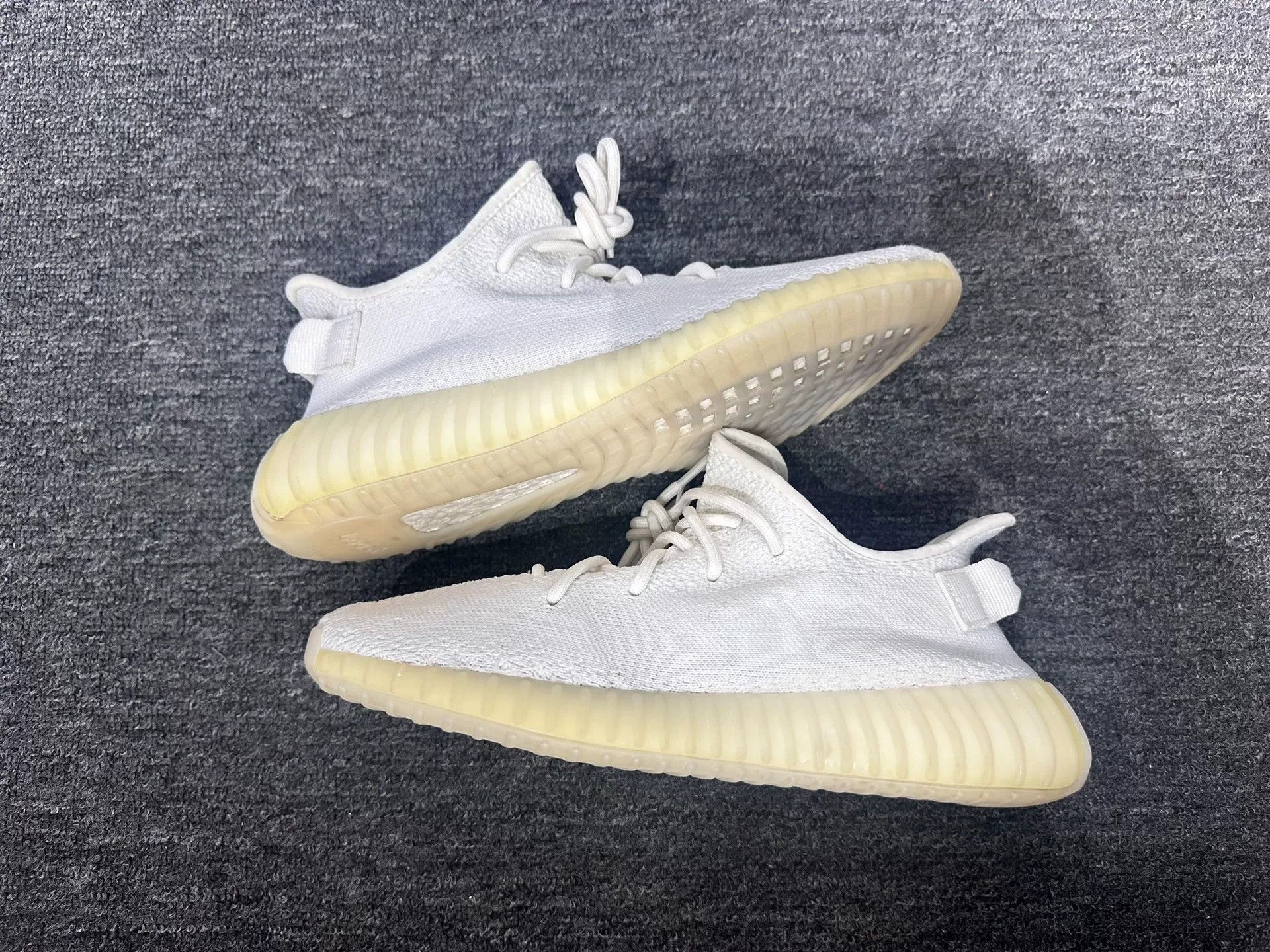 Adidas Adidas White Lowtop Sneakers 10.5 Men Size US 10.5 / EU 43-44 - 2 Thumbnail