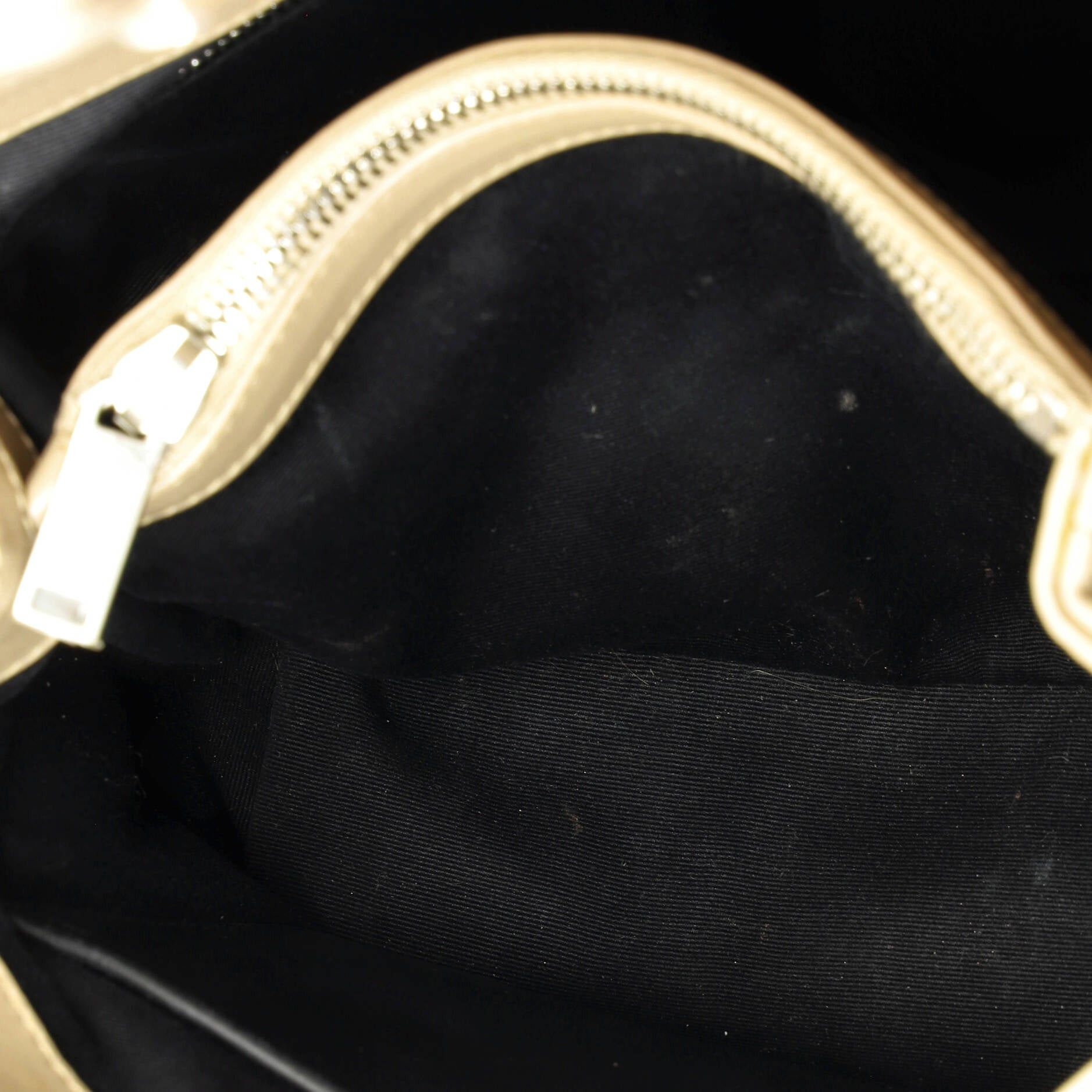 Saint Laurent Paris LouLou Top Handle Bag Size ONE SIZE - 9 Thumbnail