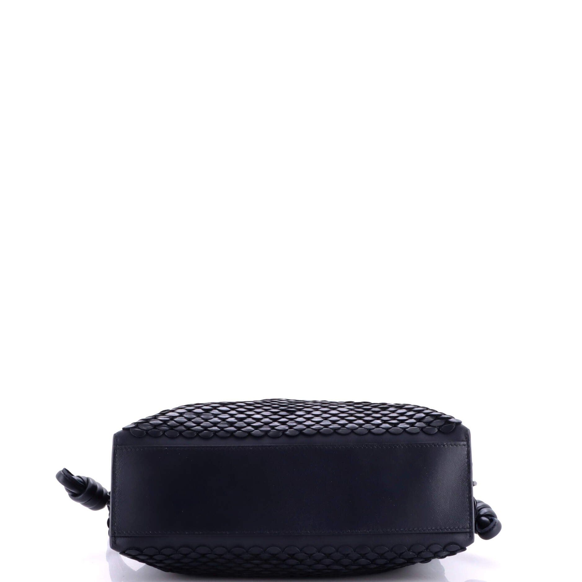Loewe Flamenco Scales Knot Clutch Size ONE SIZE - 4 Thumbnail