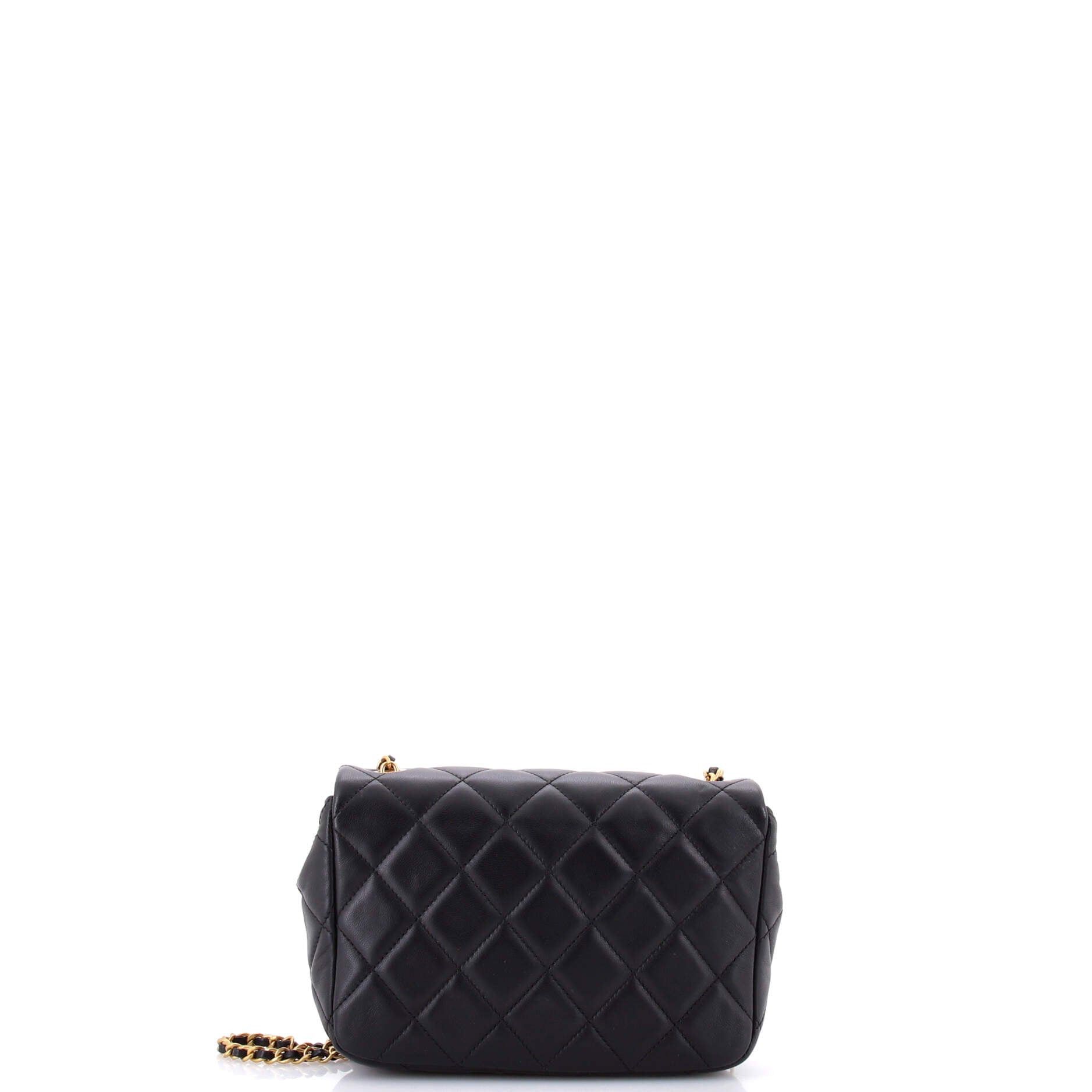 Chanel Medallion Pearl Chain Flap Bag Size ONE SIZE - 4 Thumbnail